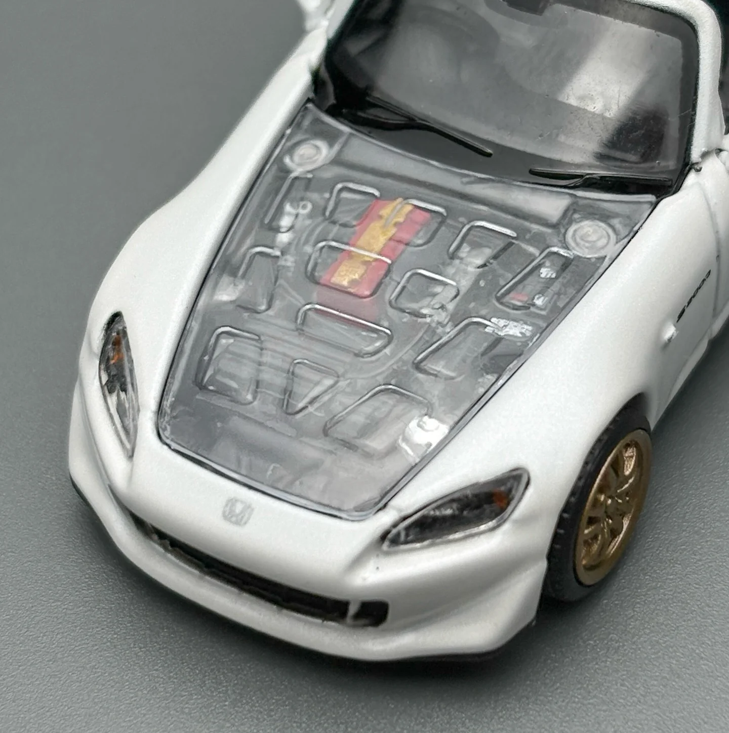 PREORDER Motorhelix 1/64 Honda S2000 TYPE S Platinum White Pearl M65108 (Approx. Release Date: Q4 2025 and subject to the manufacturer's final decision) - Image 3