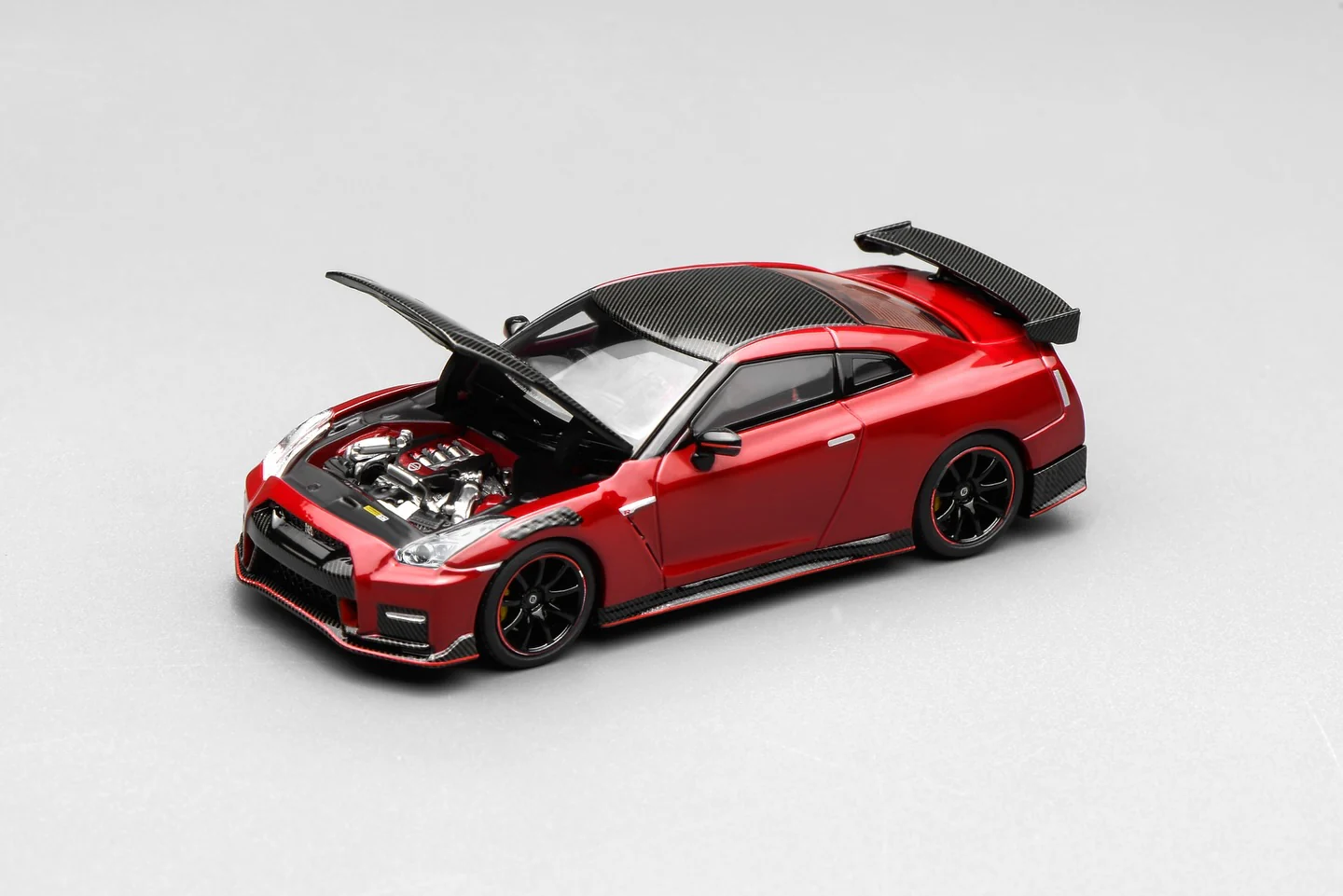 PREORDER Motorhelix 1/64 Nissan GT-R NISMO (R35) Special Edition 2022 NISMO Vibrant Red M63522 (Approx. Release Date: Q1 2026 and subject to the manufacturer's final decision) - Image 2