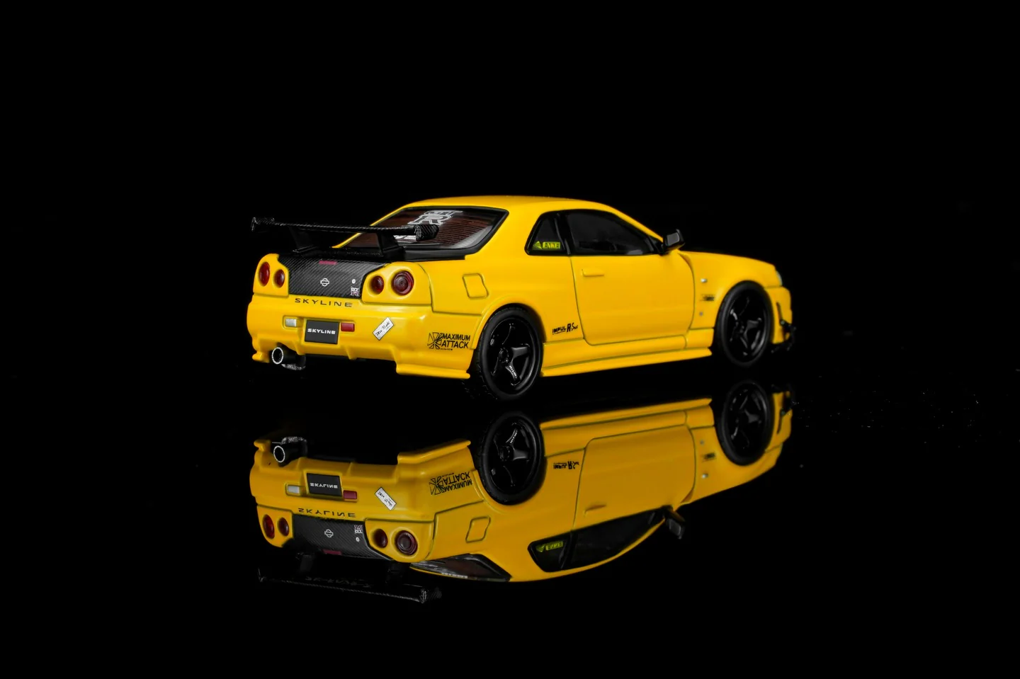 PREORDER Motorhelix 1/64 Nissan Skyline GT-R (R34) Custom Edition - Lightning Yellow Custom with GT Aero Kit M63475 (Approx. Release Date: Q3 2026 and subject to the manufacturer's final decision) - Image 2