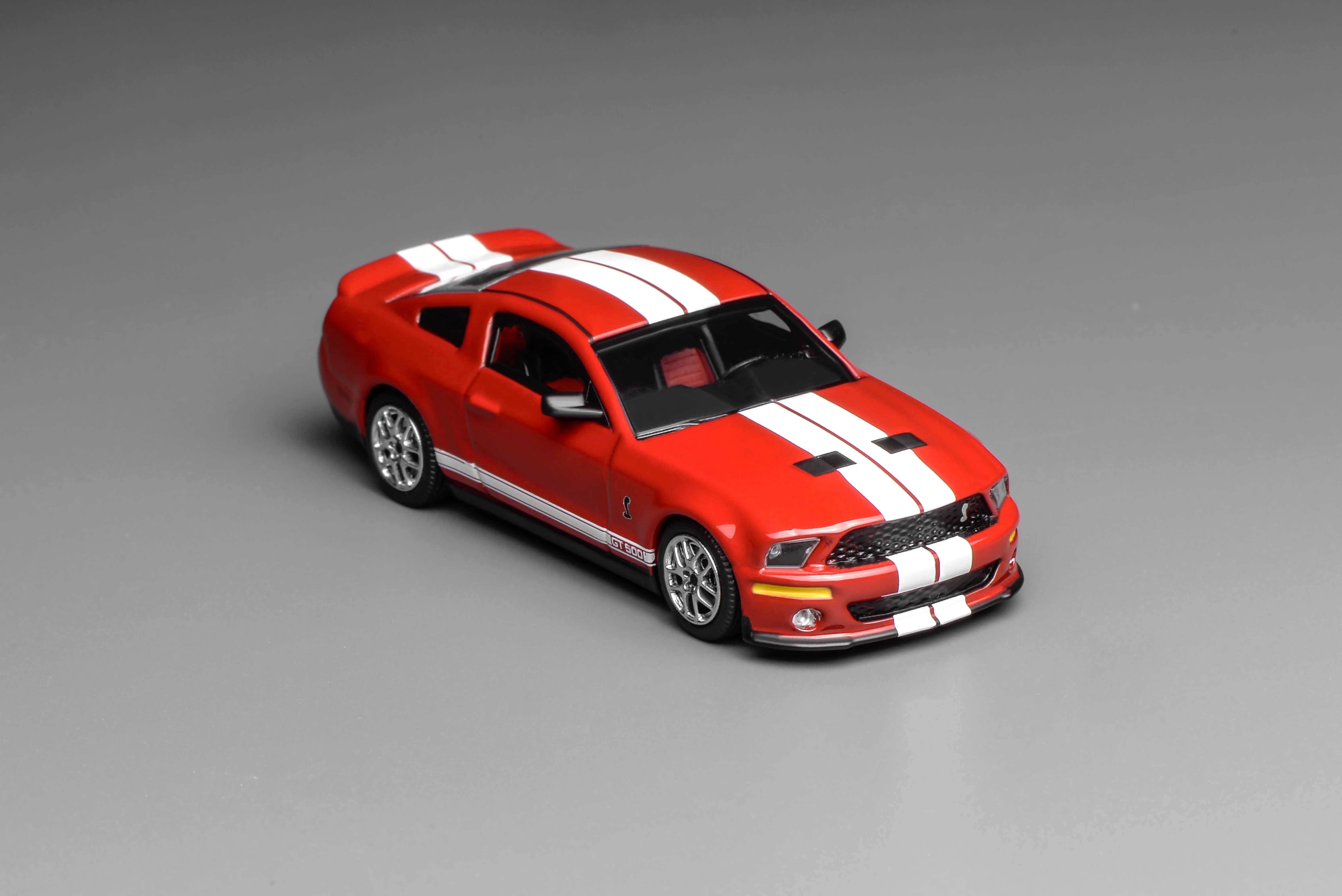PREORDER Motorhelix x Greenlight 1/64 Motorhelix x Greenlight 1/64 Ford Mustang Shelby GT500 2007 RED GL-1251005A (Approx. Release Date: Q2 2026 and subject to the manufacturer's final decision) - Image 2