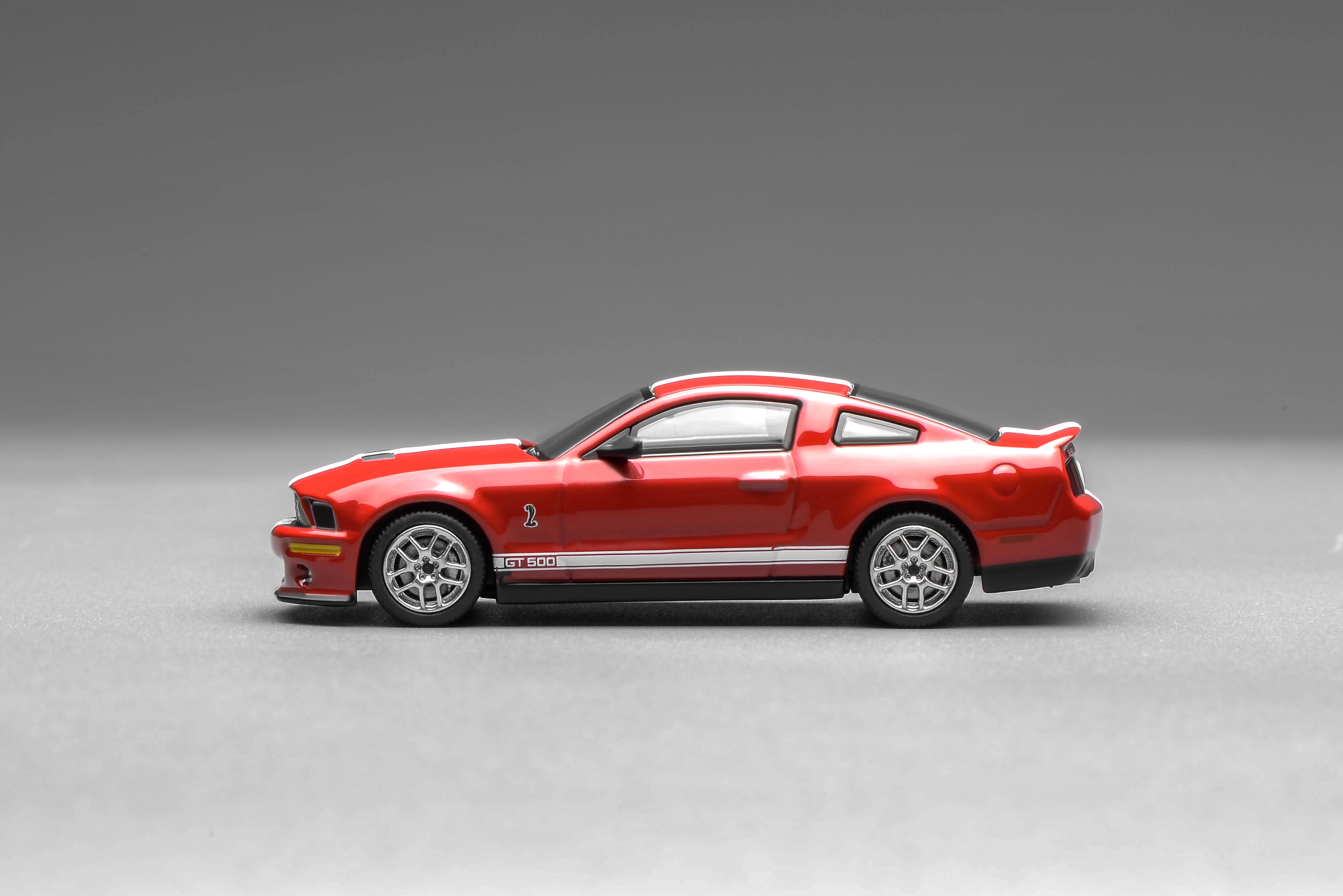 PREORDER Motorhelix x Greenlight 1/64 Motorhelix x Greenlight 1/64 Ford Mustang Shelby GT500 2007 RED GL-1251005A (Approx. Release Date: Q2 2026 and subject to the manufacturer's final decision) - Image 4
