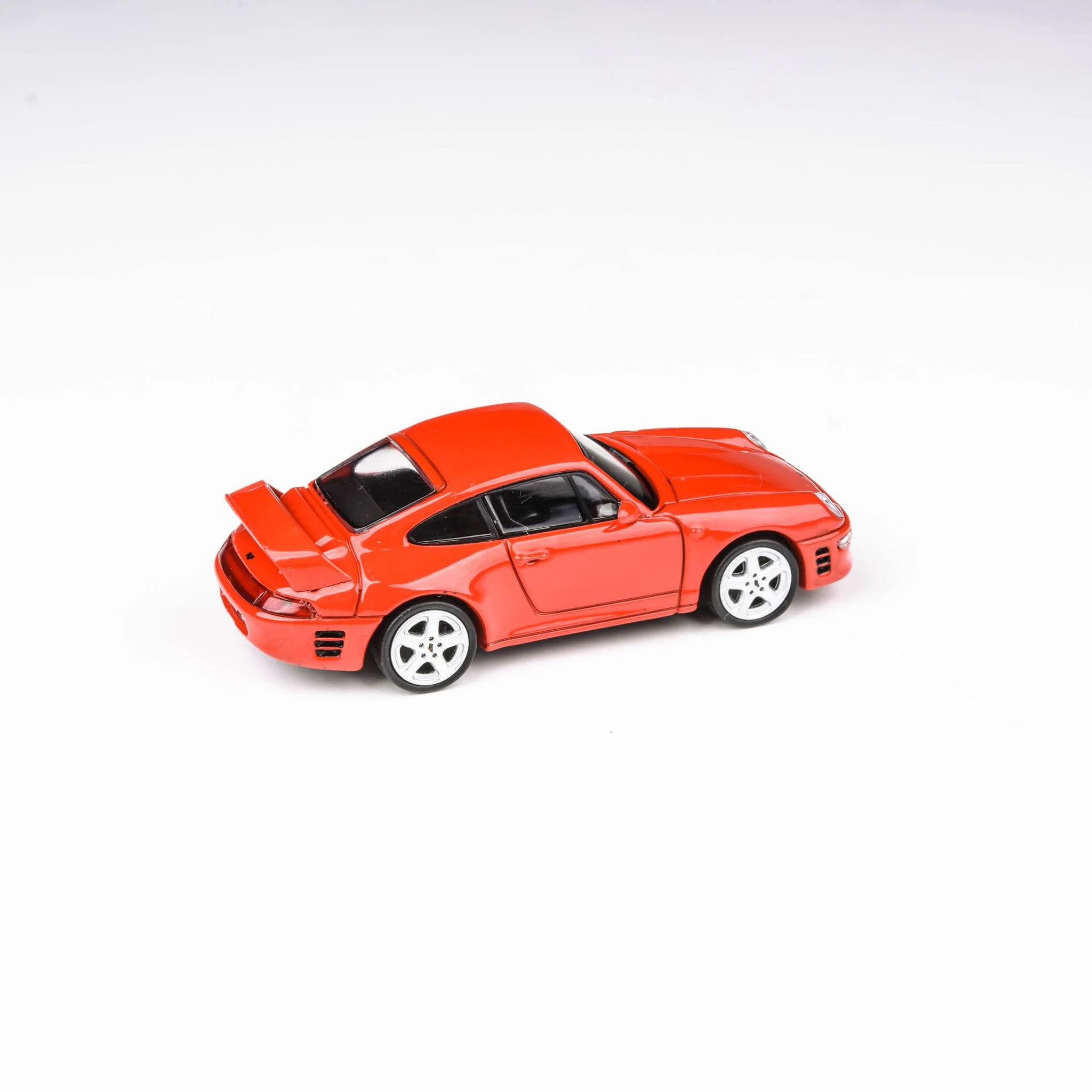 PARA64 1/64 1995 RUF CTR2 – Guards Red LHD PA-55374 - Image 2
