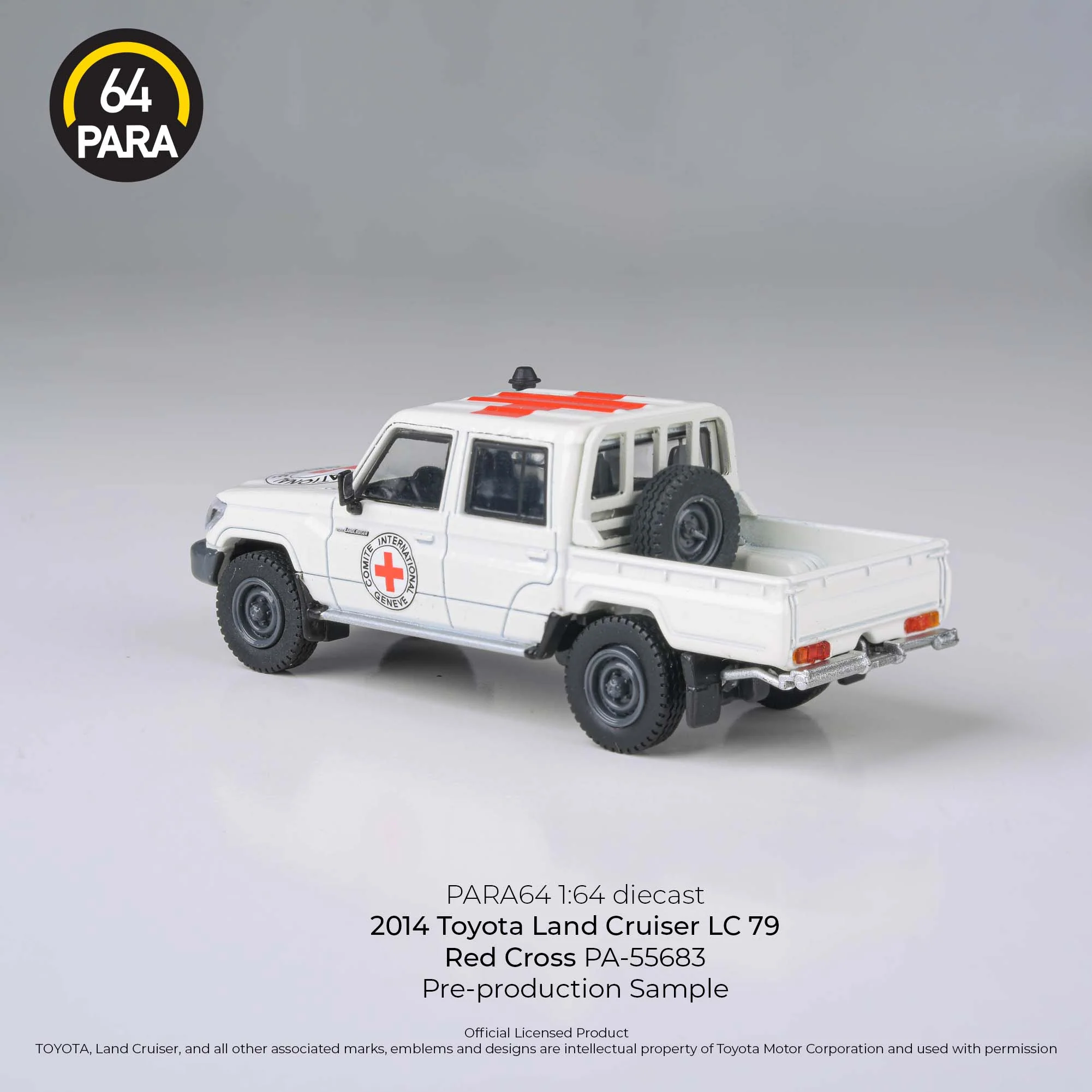 PARA64 1/64 2014 Toyota Land Cruiser Double Cab Pickup LC79 LHD PA-55683 - Image 2