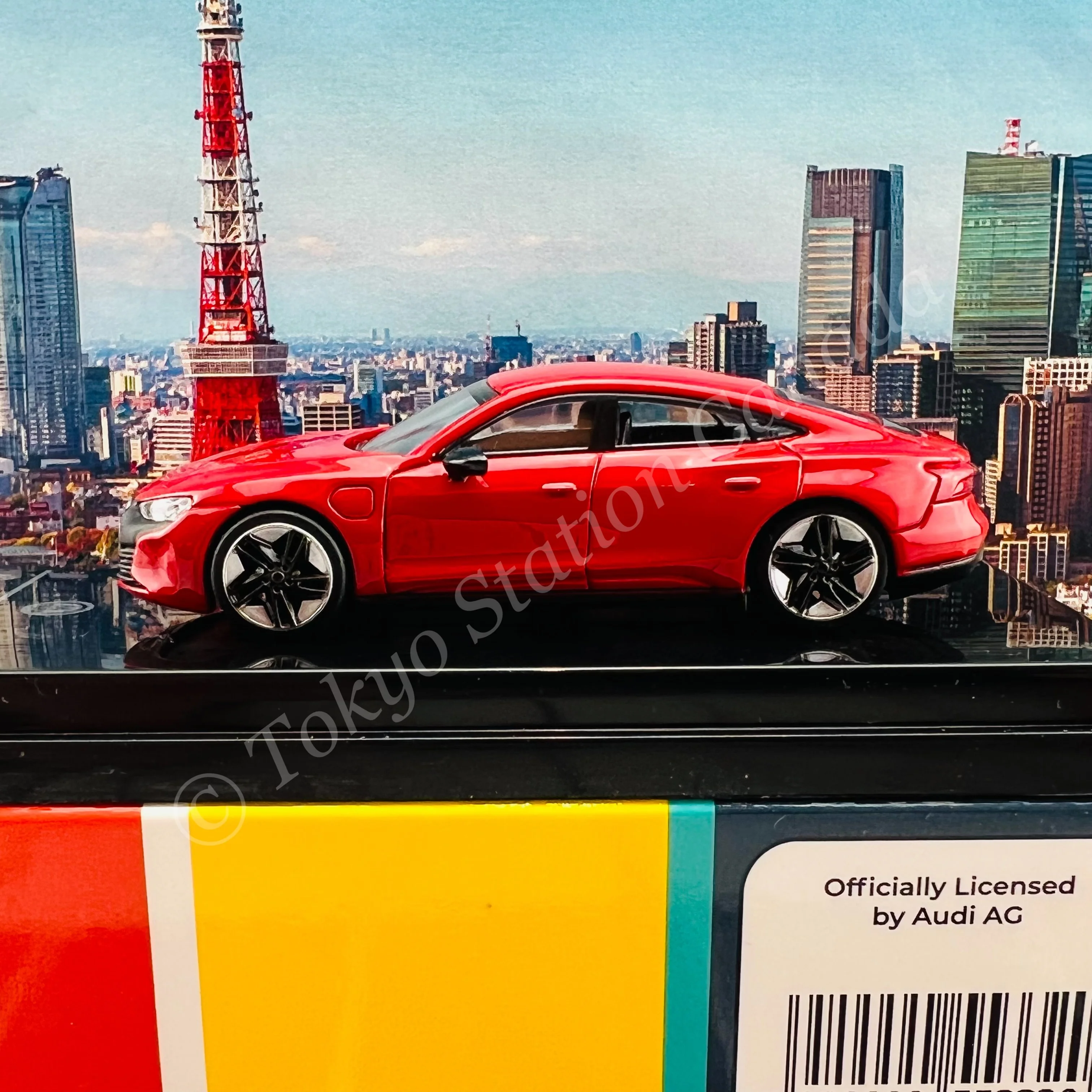 PARA64 1/64 Audi e-tron GT Tango Red LHD PA-55332 - Image 3