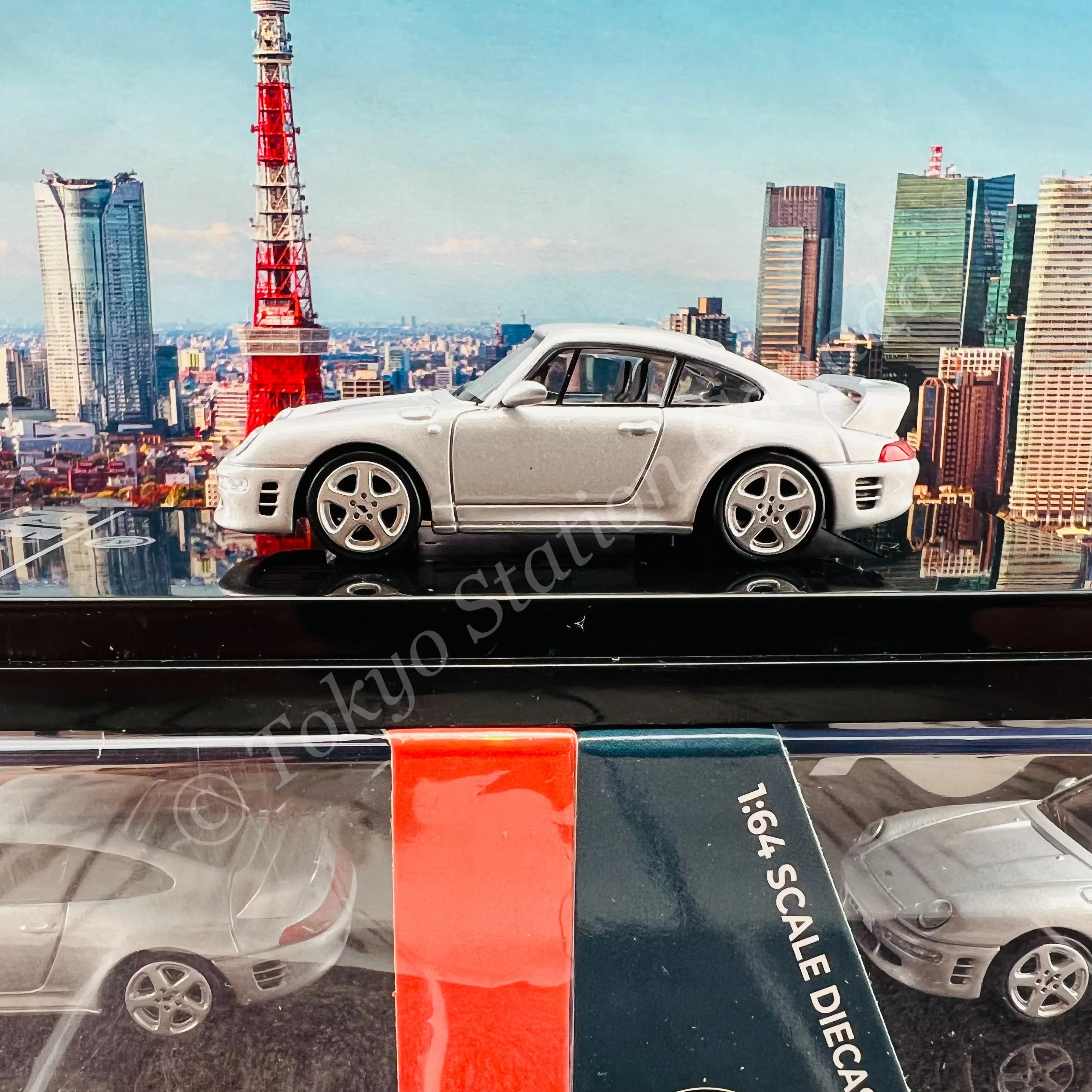 PARA64 1/64 RUF CTR2  Silver LHD PA-55371 - Image 3