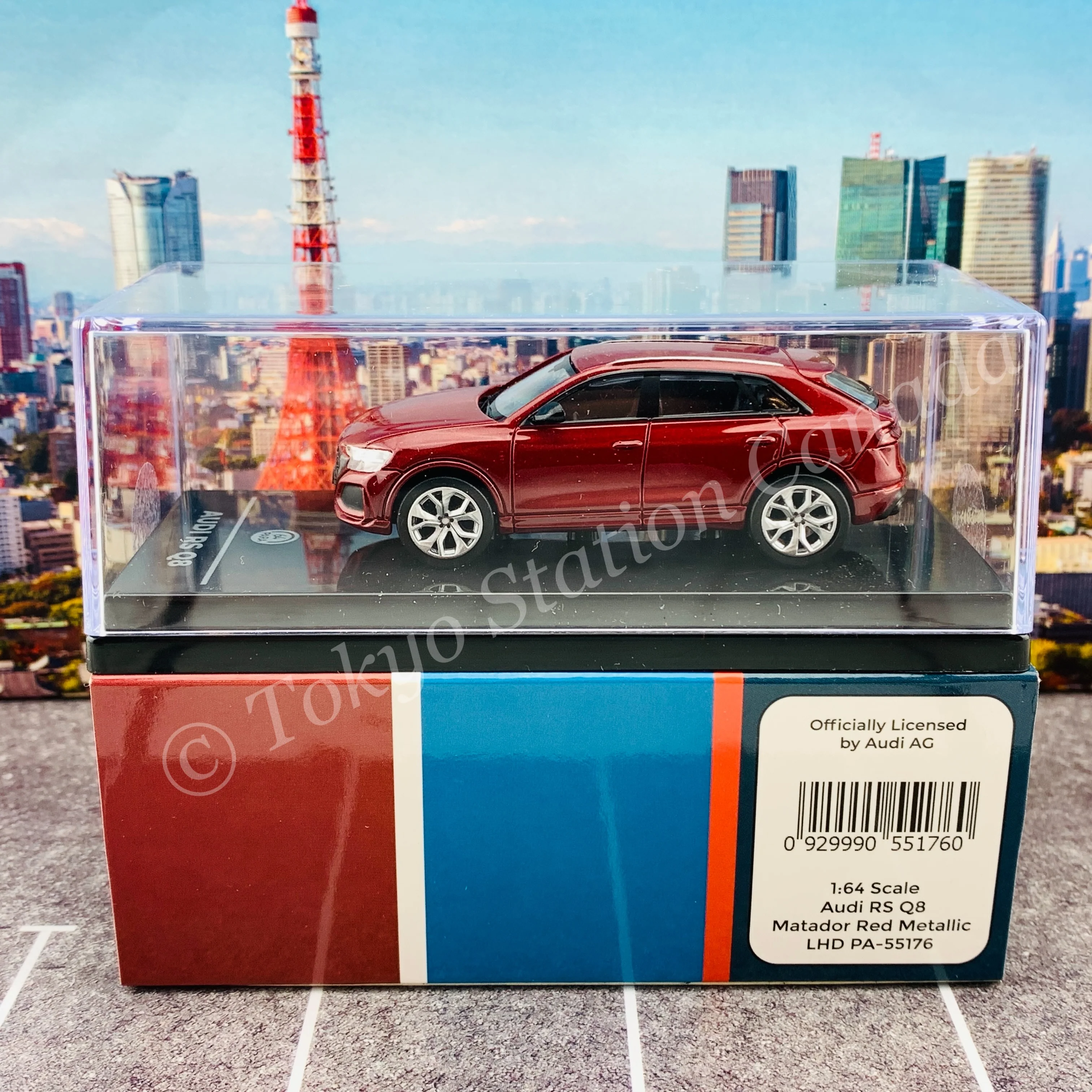 PARA64 1/64 Audi RS Q8 Matador Red Metallic LHD PA-55176 - Image 6