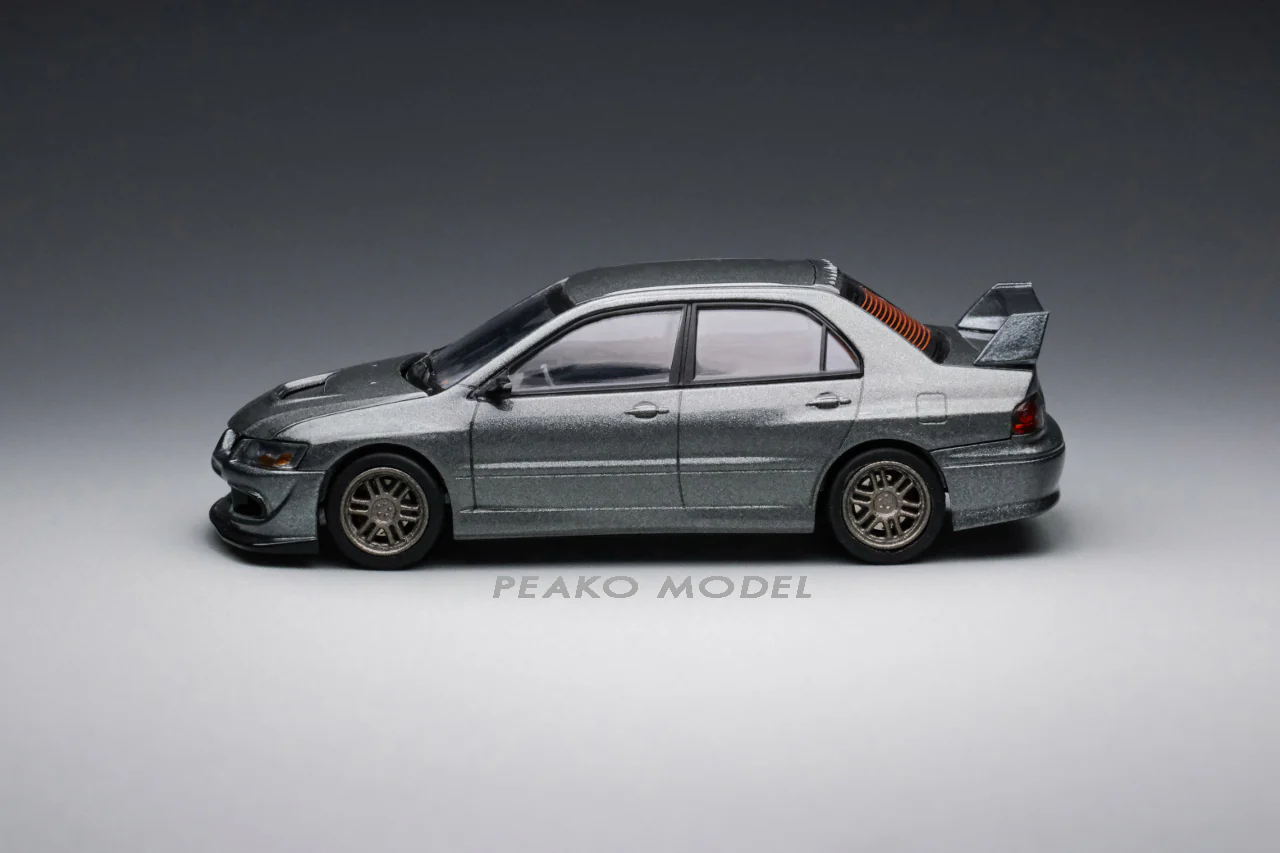 PEAKO64 1/64 Peako Model Mitsubishi 2006 Lancer Evolution VIII GREY with Tuning Parts and Car Park 64101 - Image 3