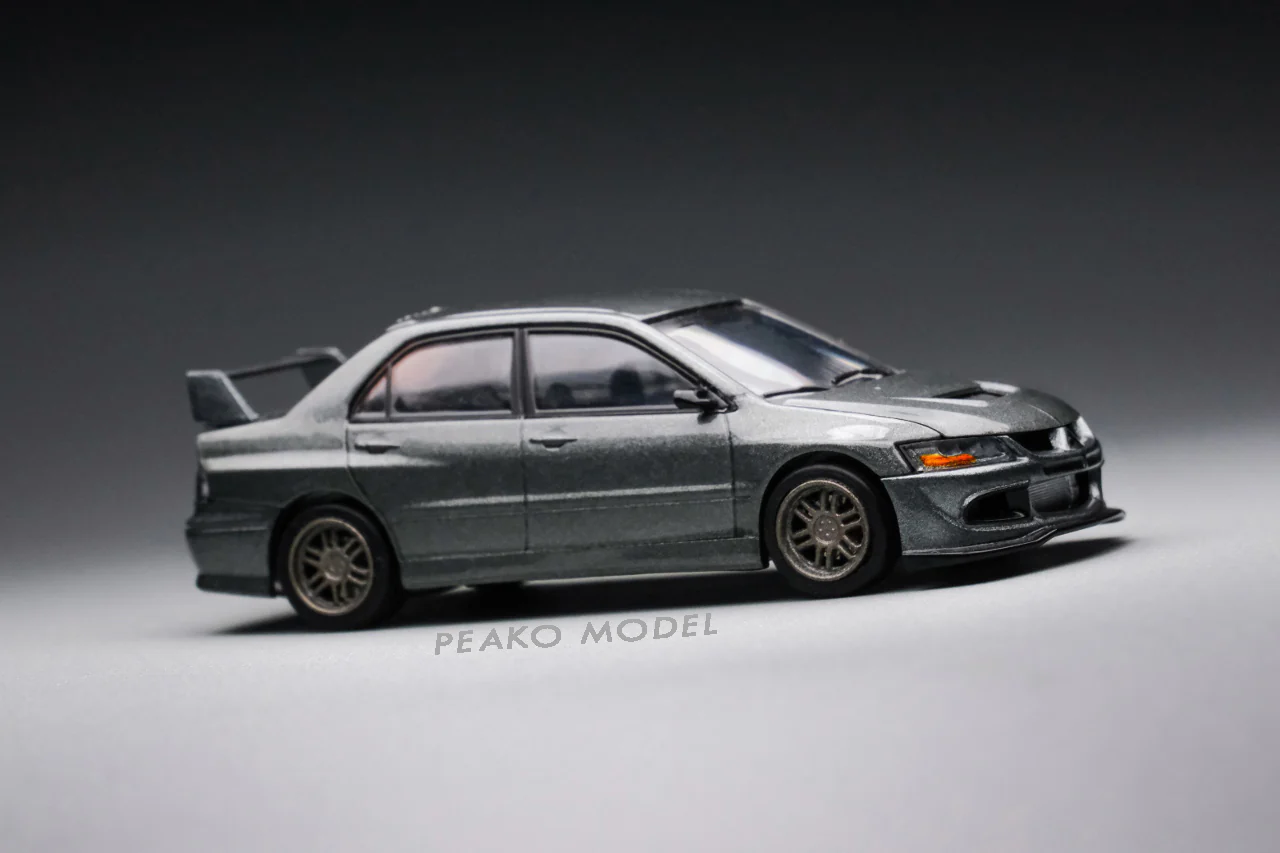 PEAKO64 1/64 Peako Model Mitsubishi 2006 Lancer Evolution VIII GREY with Tuning Parts and Car Park 64101 - Image 5