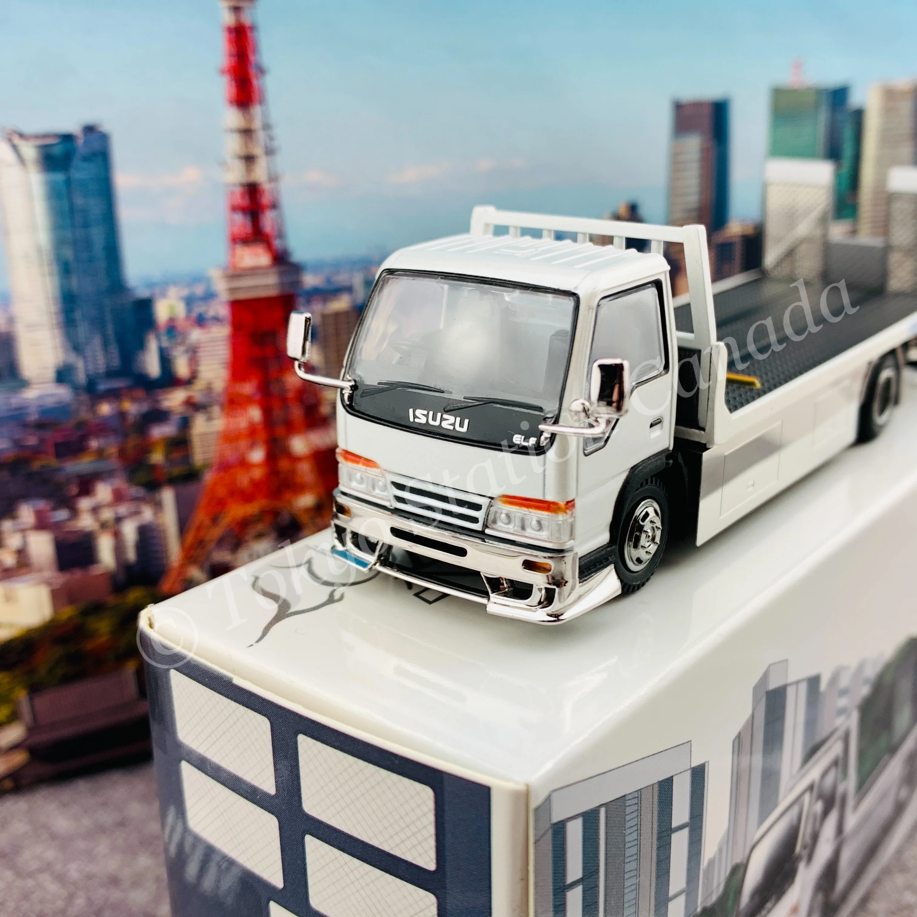PEAKO64 & YES 1/64 Flatbed Tow Truck White (Version 2) 63510 - Image 2