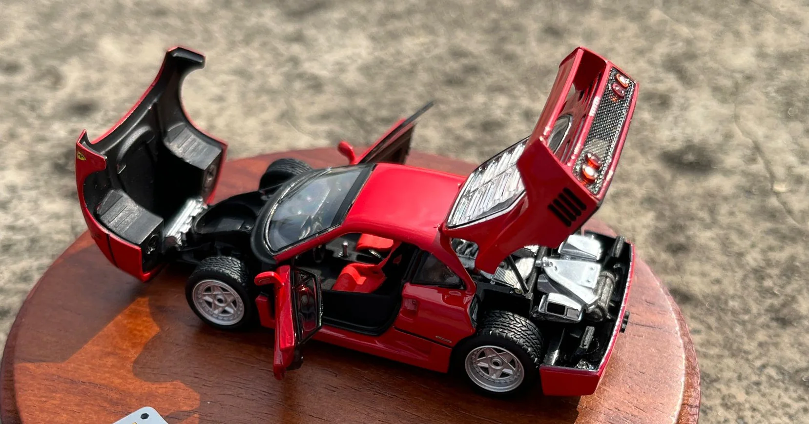 PGM 1/64 F40 RED Diecast Fully Opened with rectangular wooden stand  PGM-640901A - Image 2
