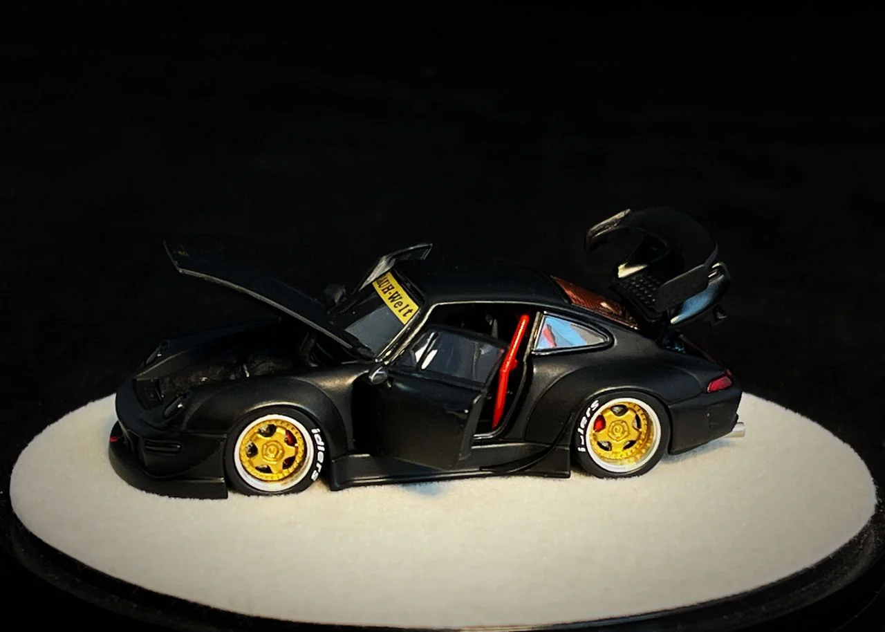 PGM 1/64 RWB 993 Matte Black with Gold Wheel (Delux Round Display Box) - Image 4