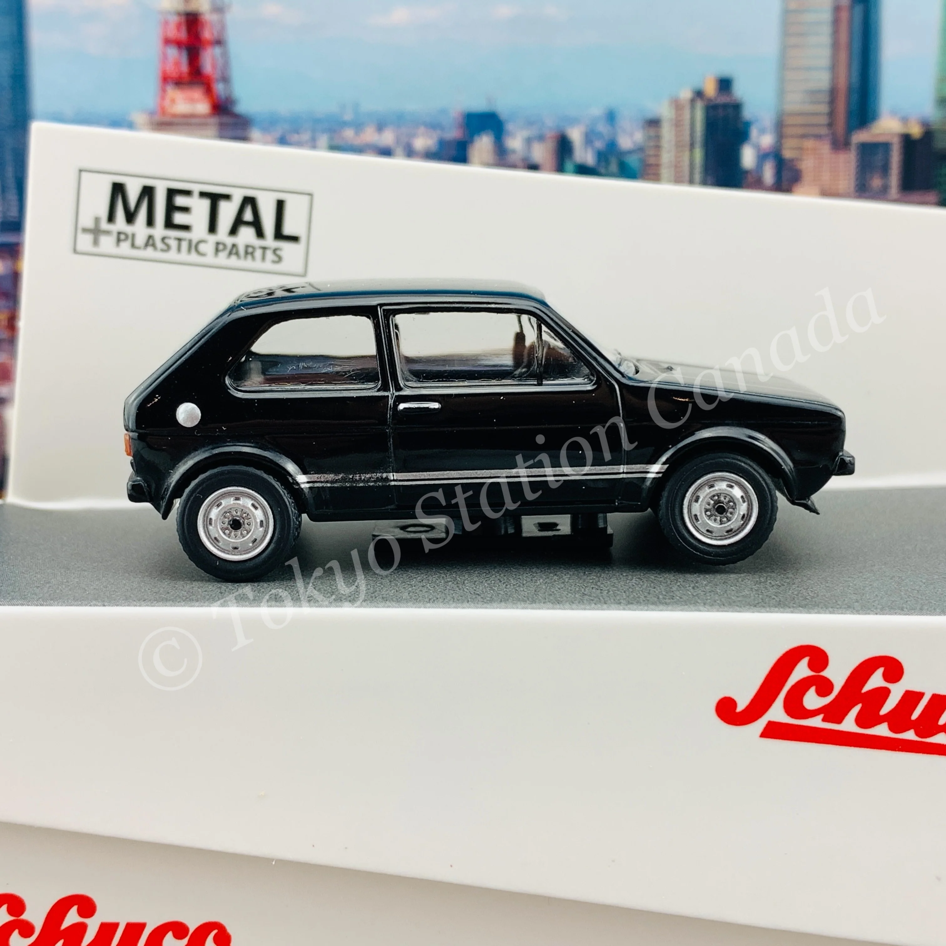 Schuco 1/64 VW Golf GTI black 452027700 - Image 3