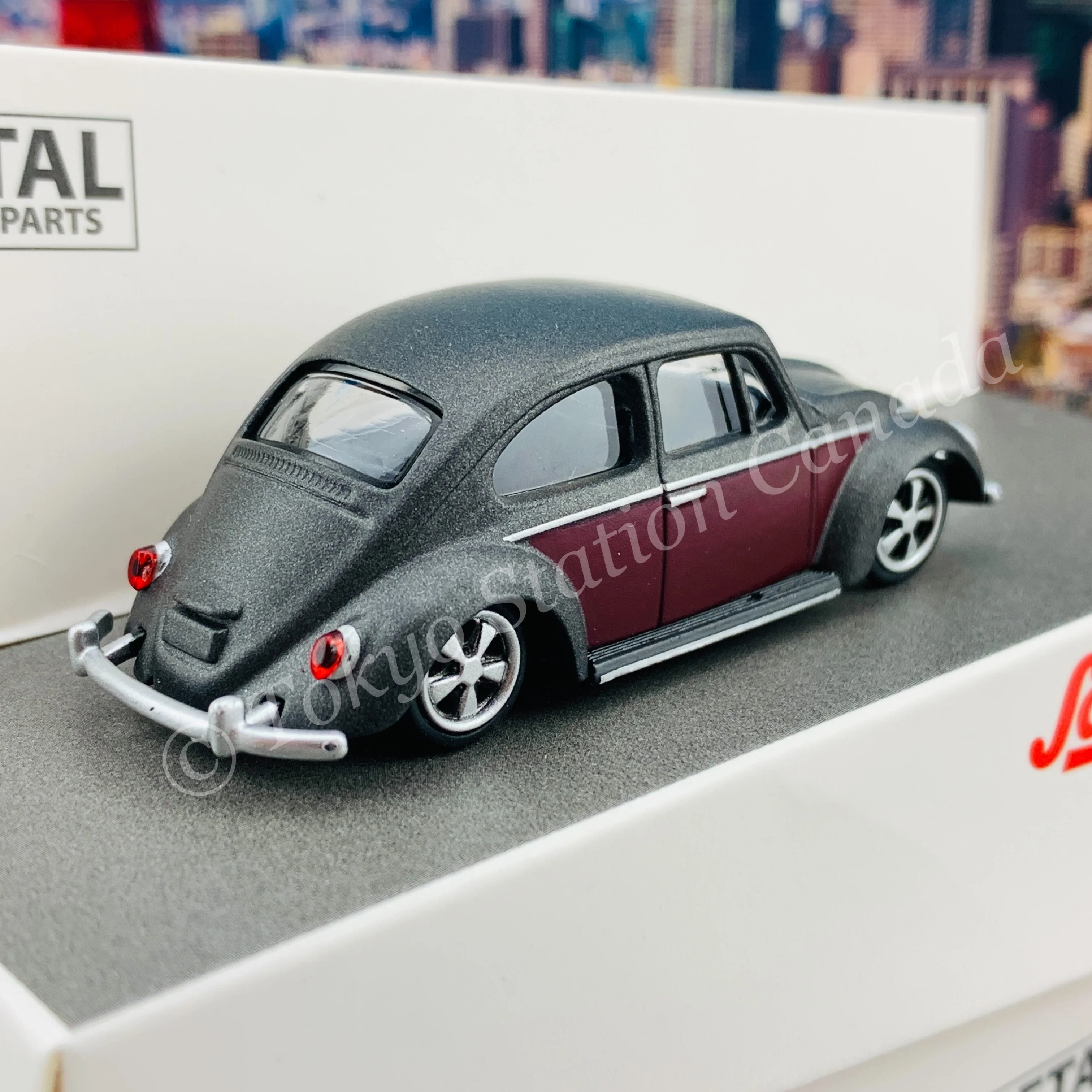Schuco 1/64 VW Kafer Lowrider 452026900 - Image 4