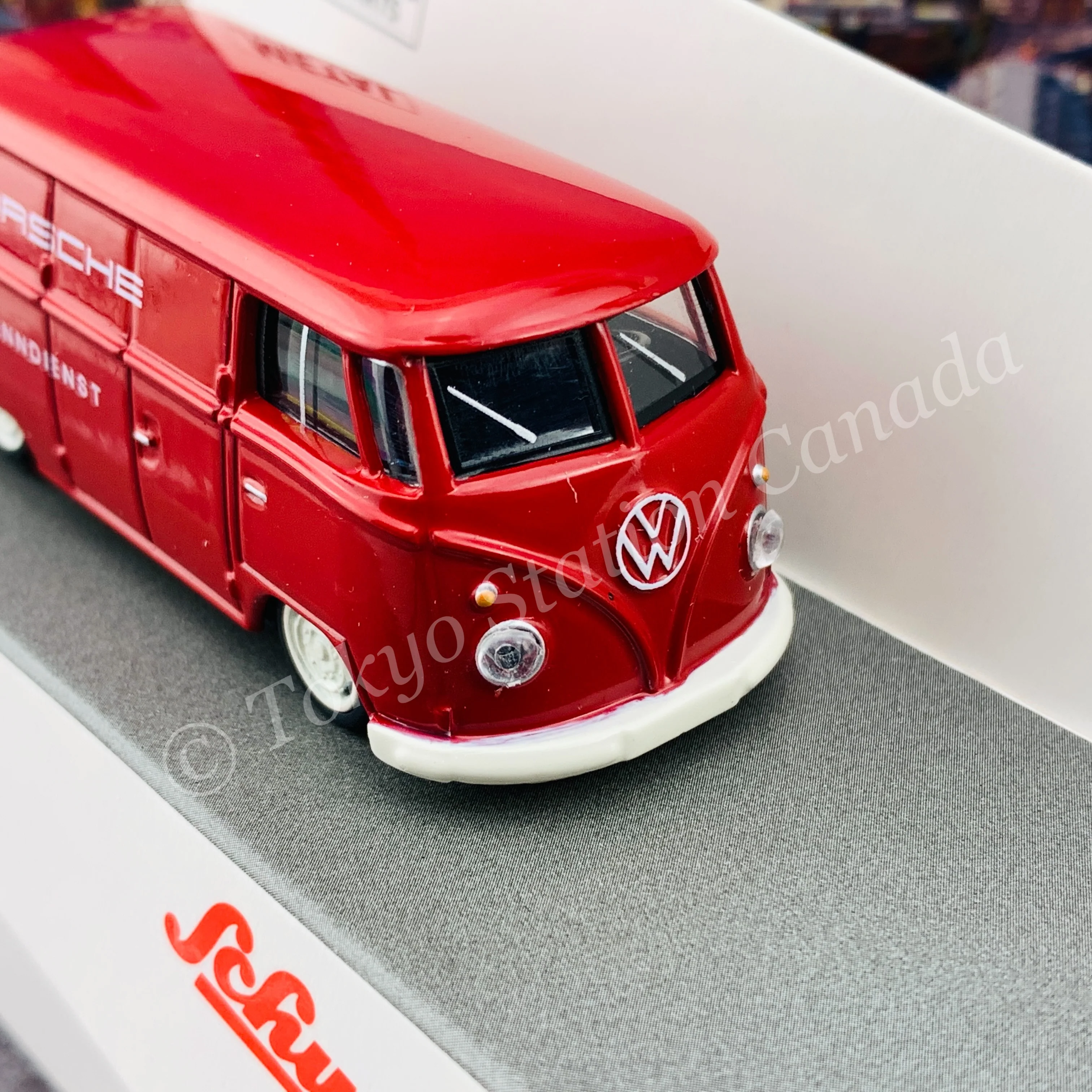 Schuco 1/64 VW T1 Lowrider Porsche 452026800 - Image 2