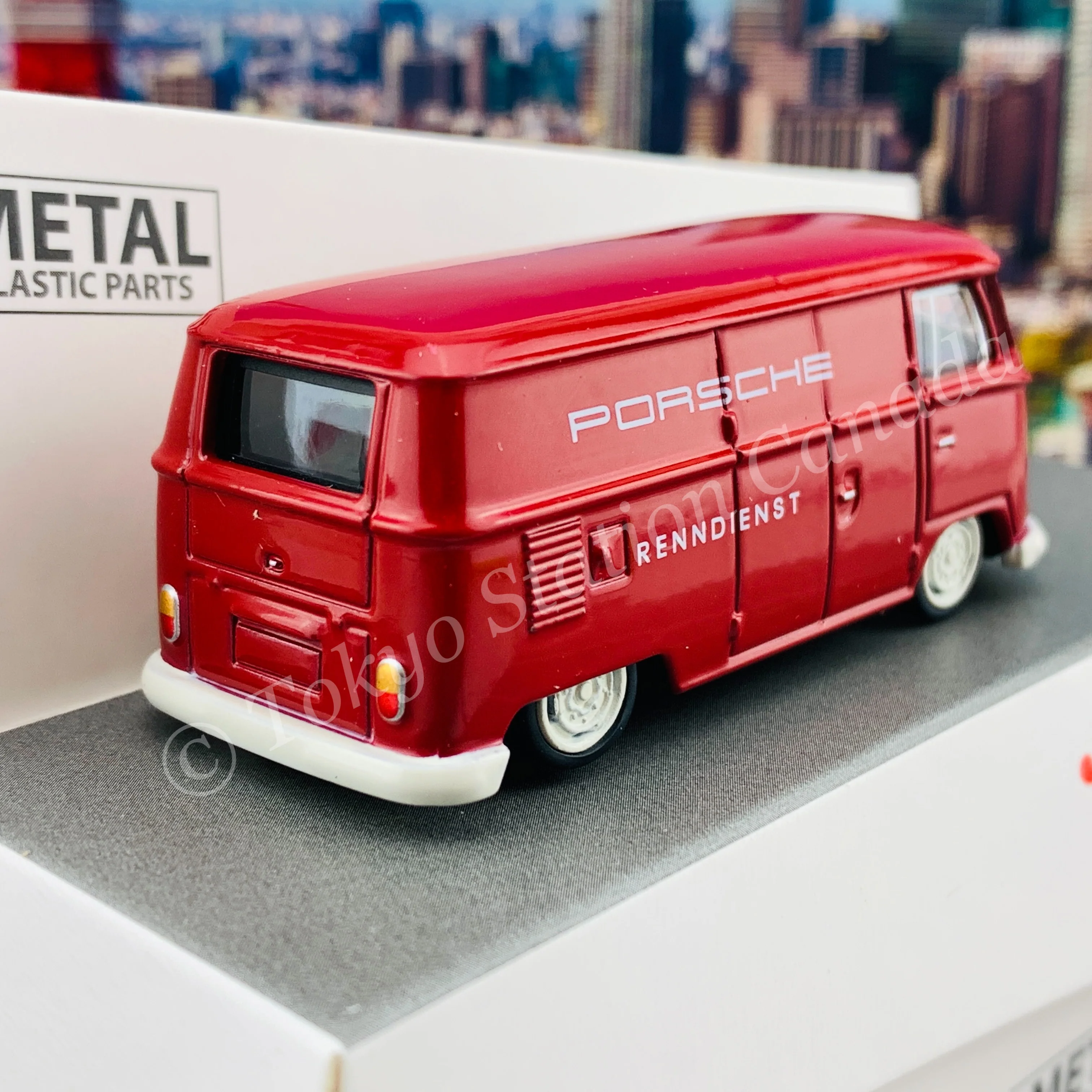 Schuco 1/64 VW T1 Lowrider Porsche 452026800 - Image 4