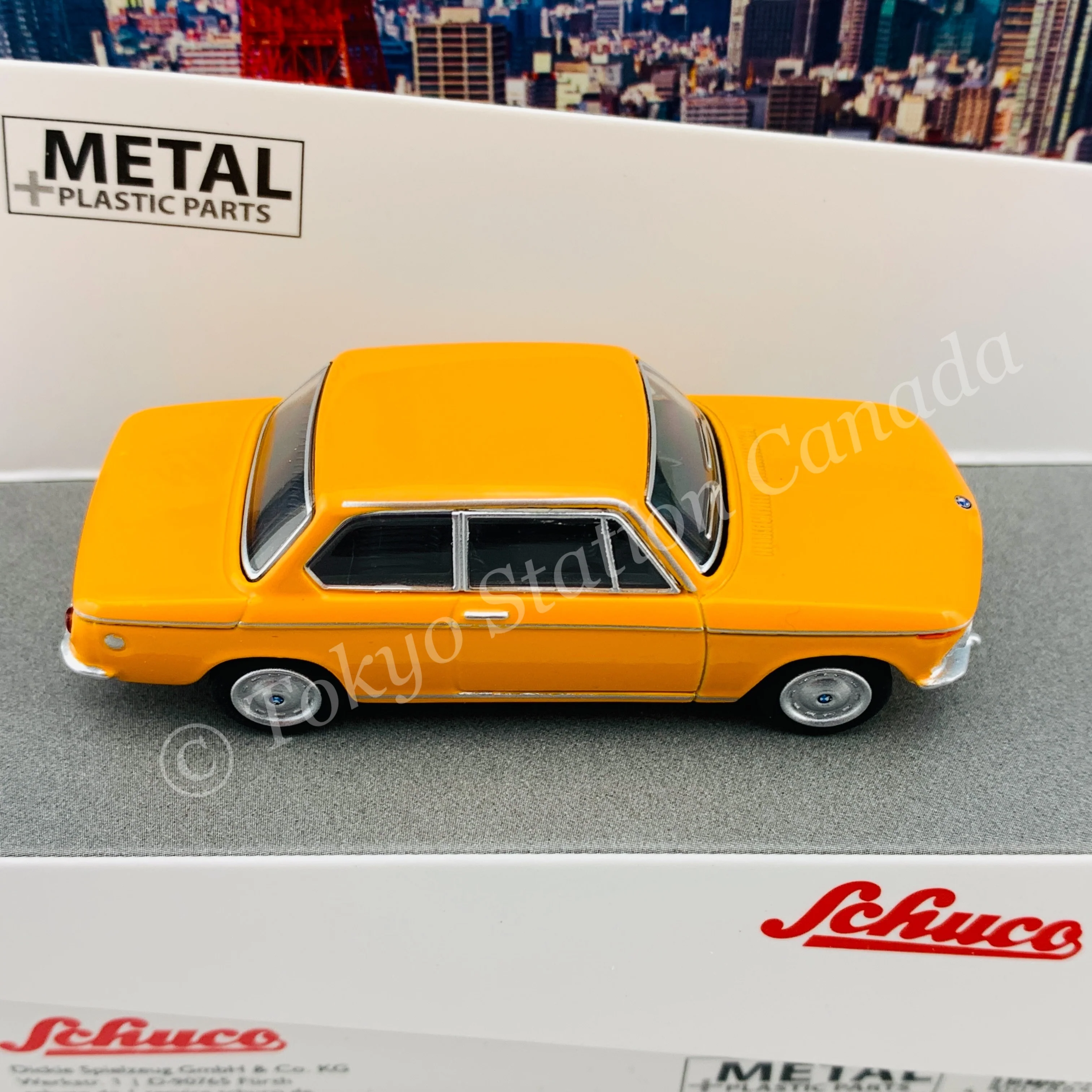 Schuco 1/64 BMW 2002 Orange 452022700 - Image 4