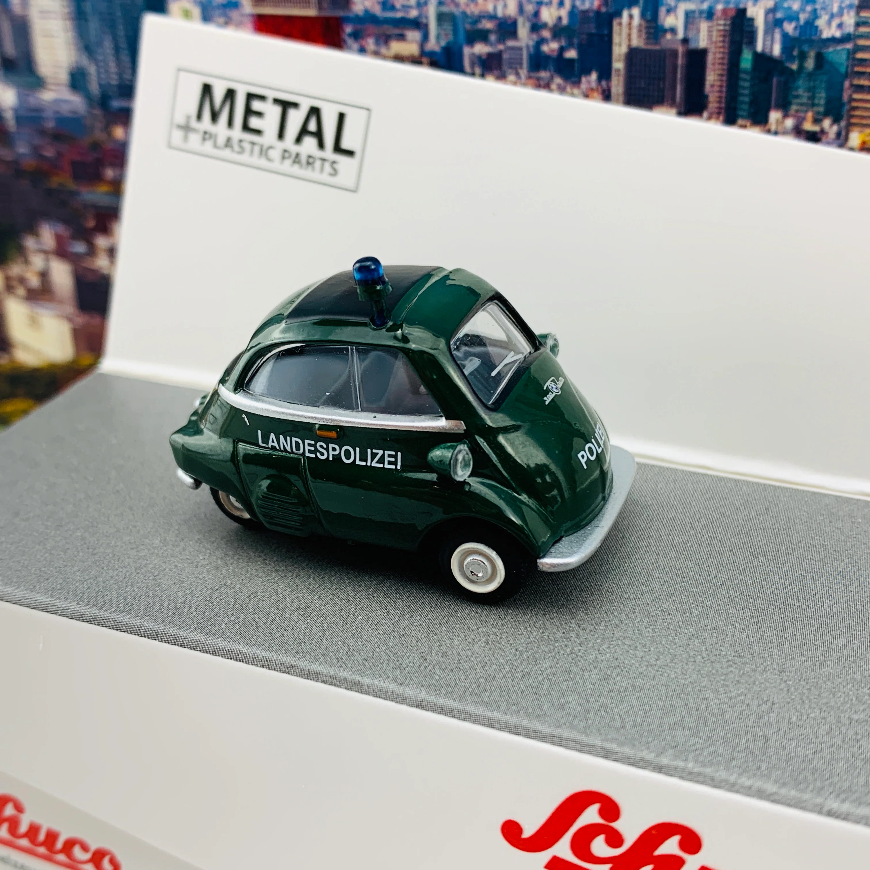 Schuco1/64 BMW Isetta Landespolizei 452021600 - Image 3