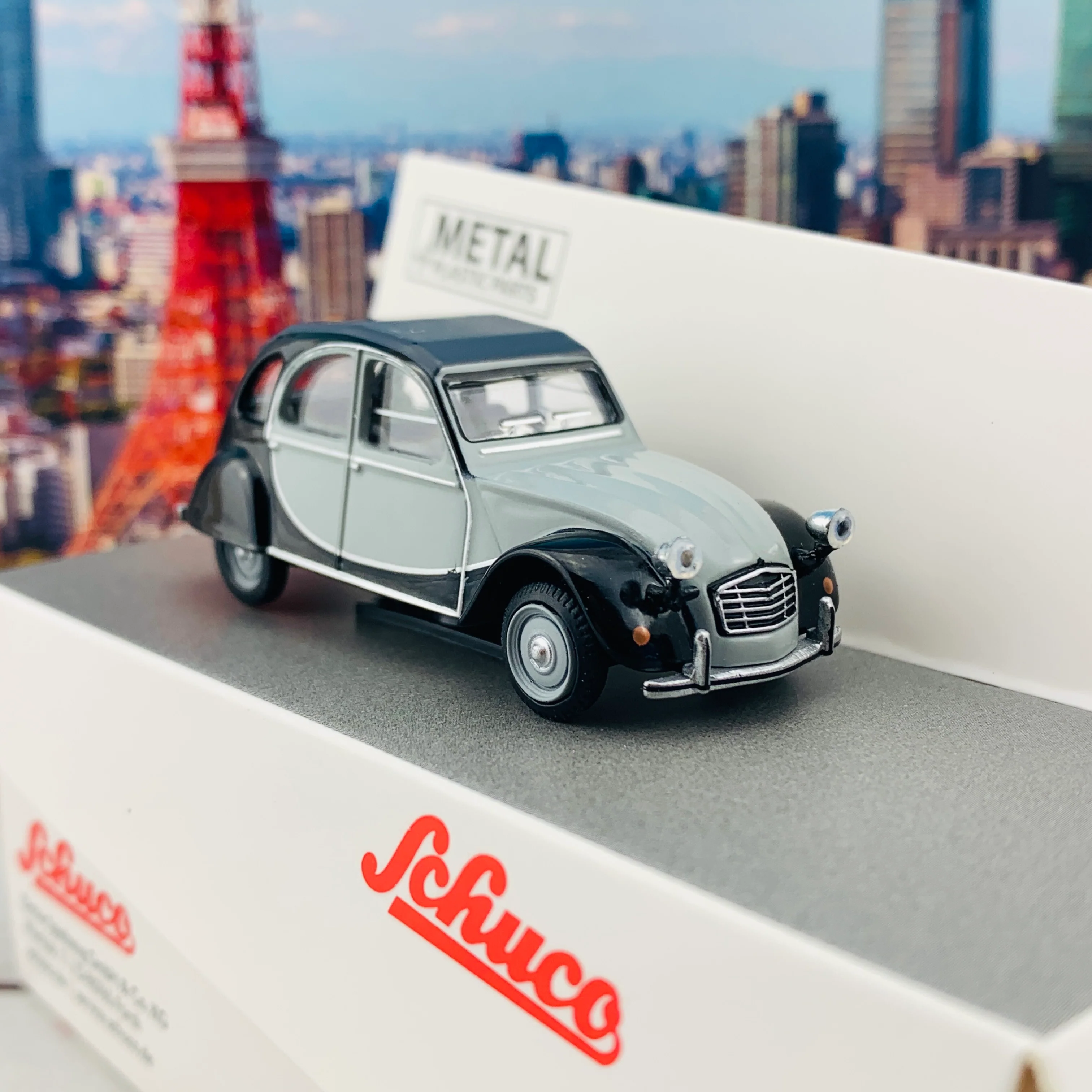 Schuco1/64 Citroen 2CV Grey/Black 452021700 - Image 3