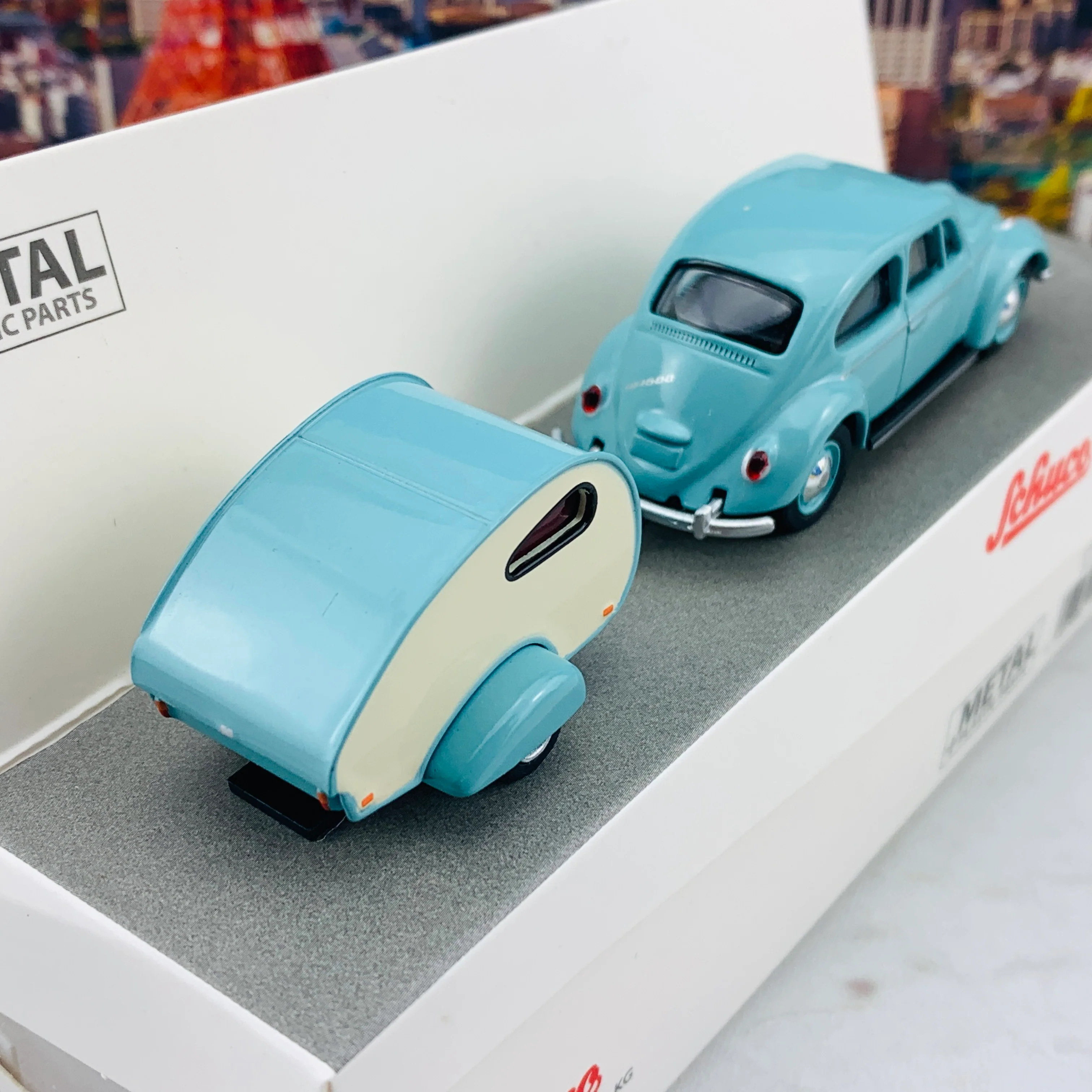 Schuco 1/64 VW Beetle with Caravan (Kafer mit Wohnanhanger) 452022500 - Image 7