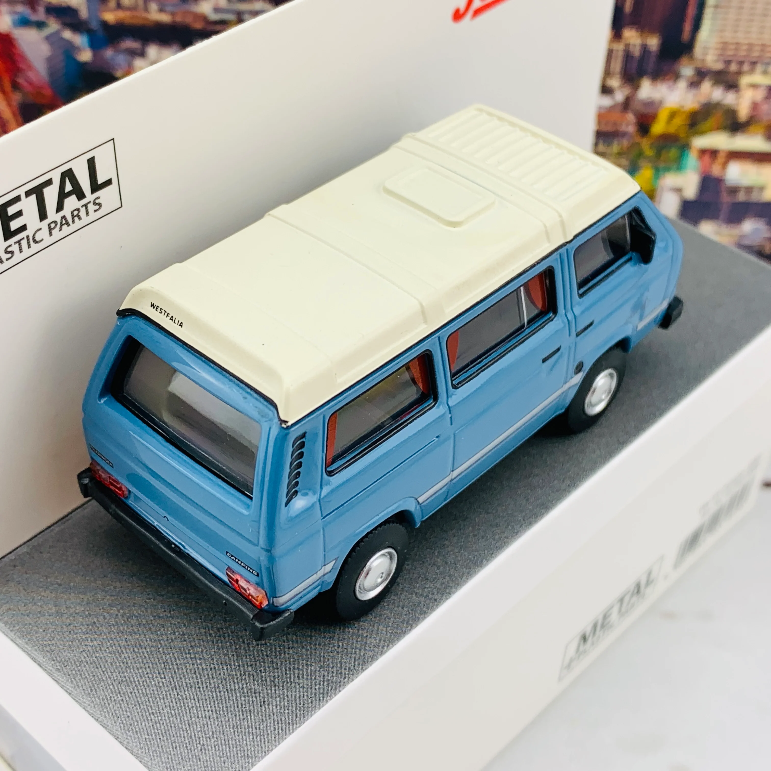 Schuco1/64 VW T3 Camper Blue 452022000 - Image 5