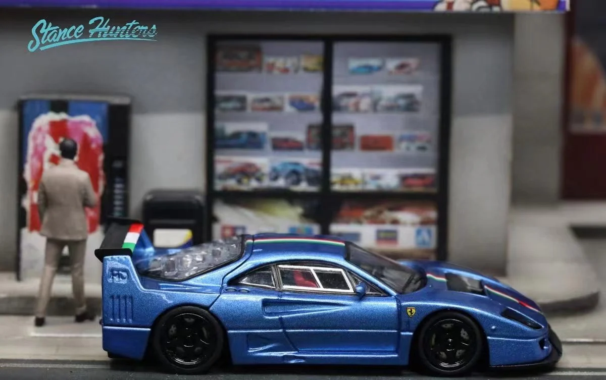 Stance Hunters 1/64 F40 LM Metallic Blue Italian Stripe - Image 3