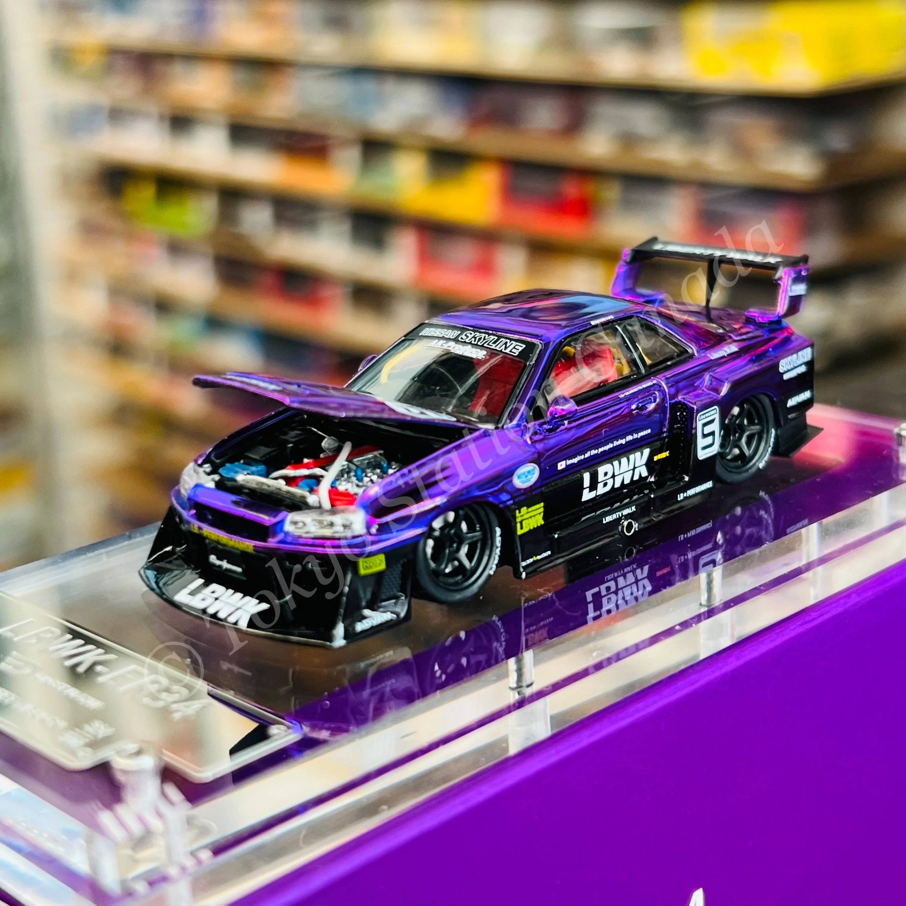 Street Weapon 1/64 LBWK ER34 Chrome Purple - Image 5