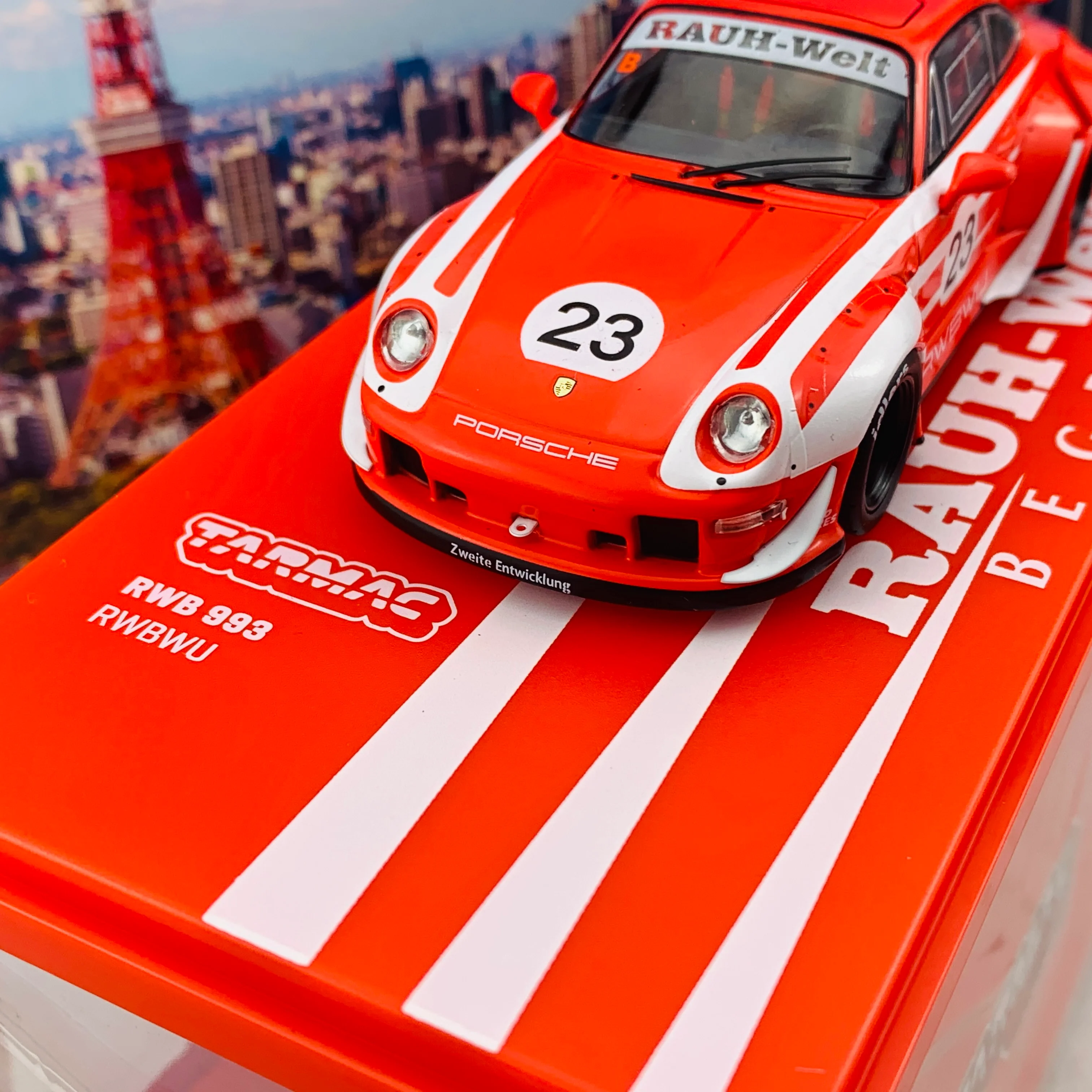 Tarmac Works 1/43 Hobby Collection RWB 993 RWB WU T43-014-WU - Image 3