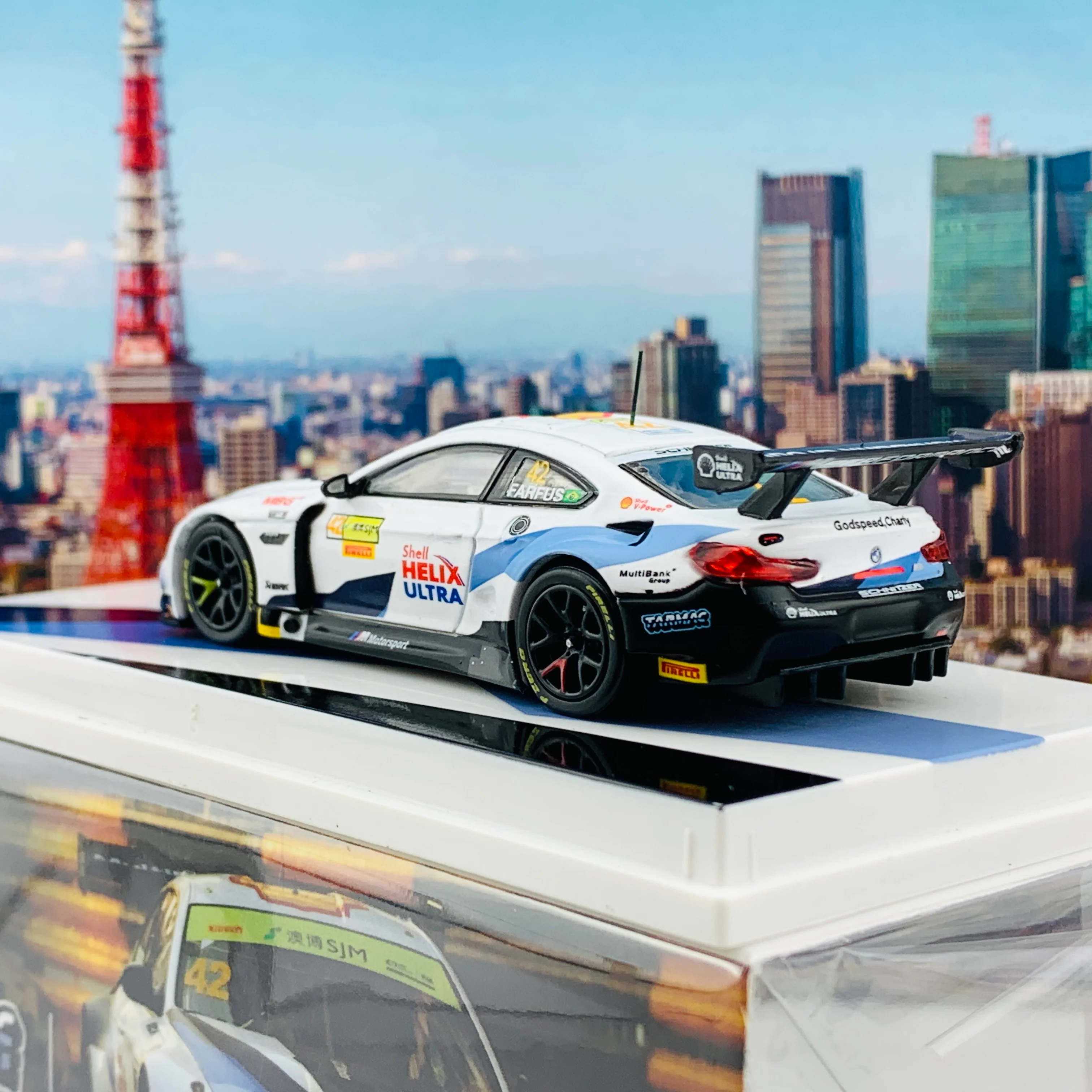 Tarmac Works 1/64 BMW M6 GT3 Macau GT Cup - FIA GT World Cup 2019 Augusto Farfus T64-020-19MGP42 - Image 4