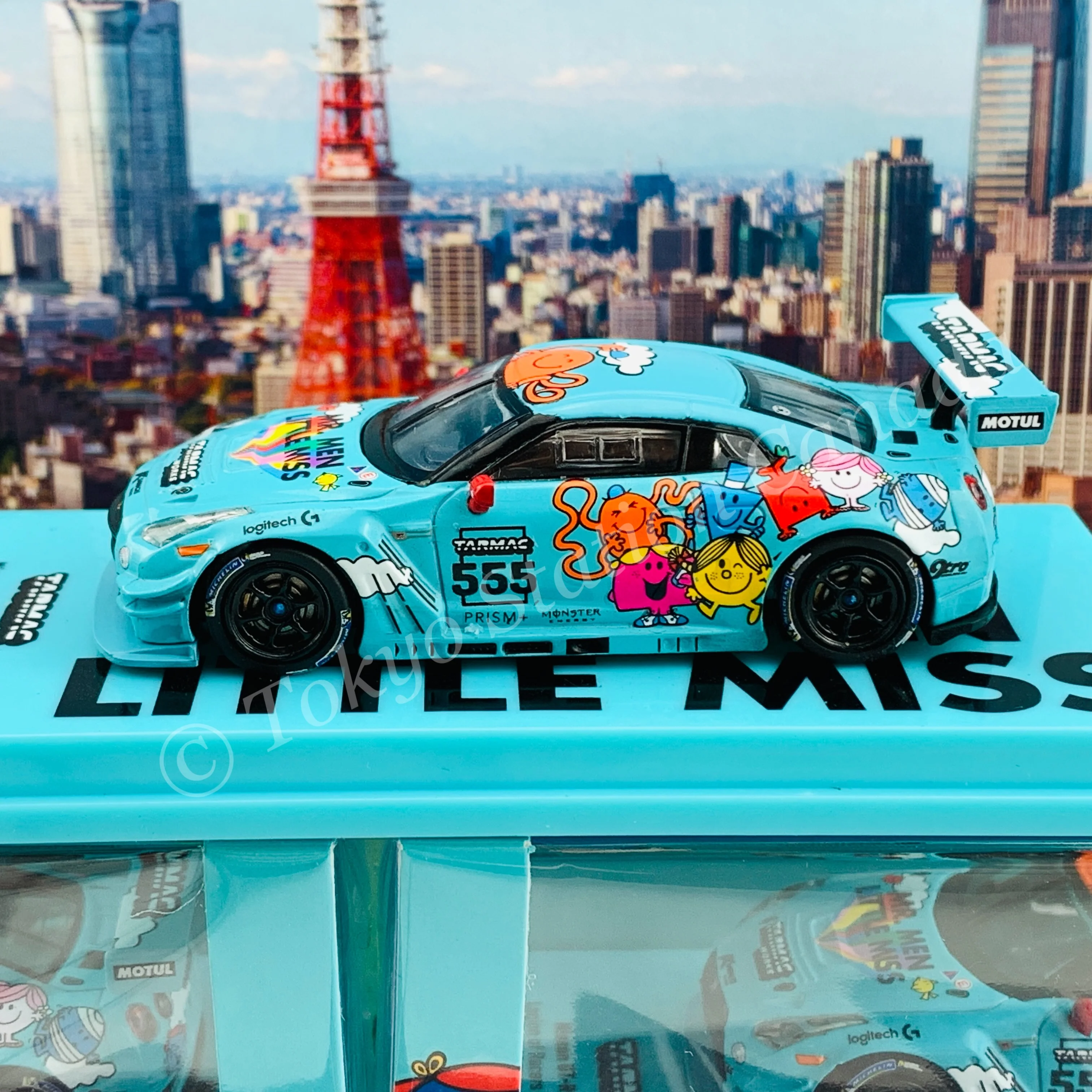 Tarmac Works 1/64 COLLAB64 Nissan GTR Nismo GT3 Legion of Racers 2020 Overall Champion Mr. Men Little Miss T64-005-MR - Image 2