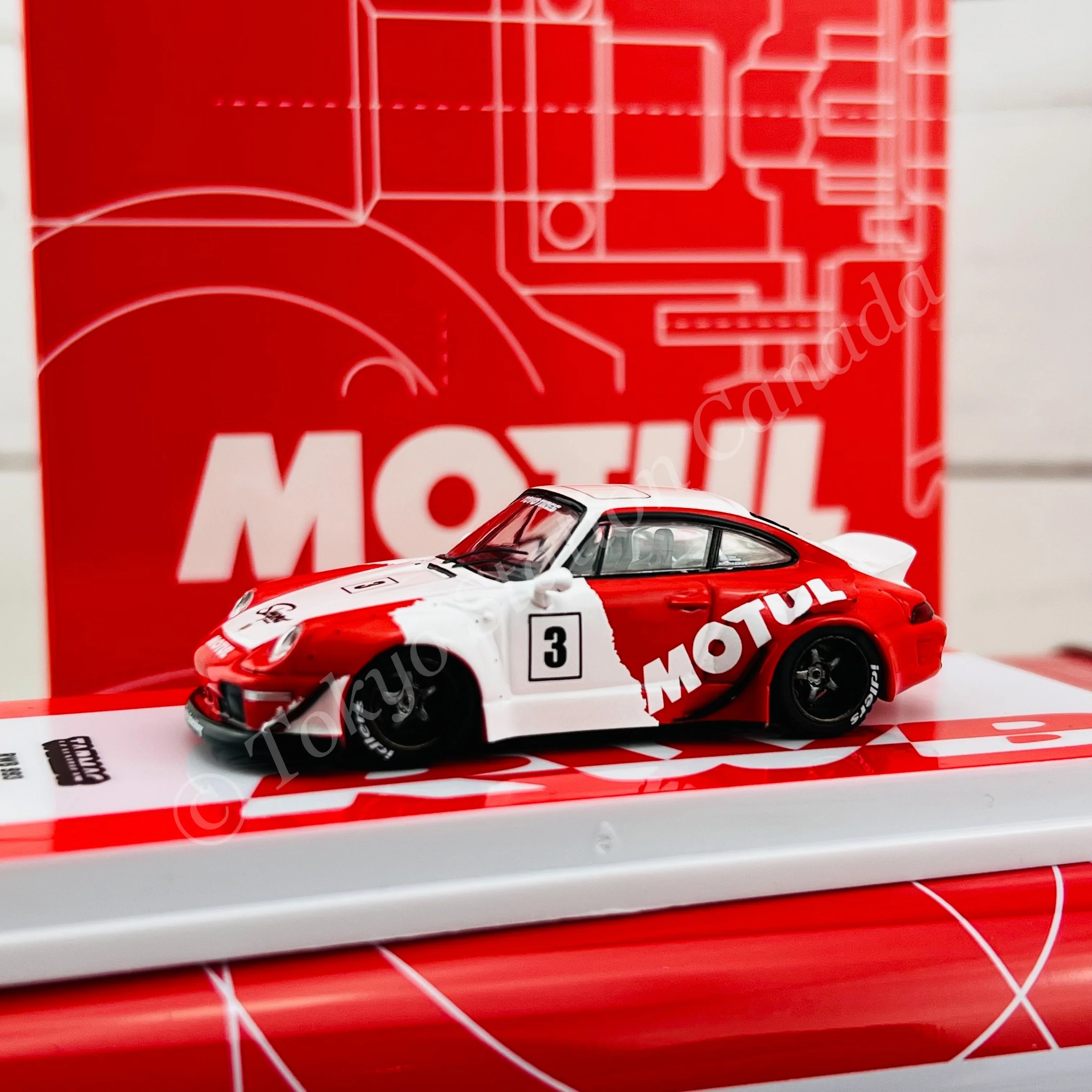TARMAC WORKS 1/64 COLLAB64 RWB 993 Motul with Metal Oil Can T64-017-MO (Approx Restock by mid of October 2022 ) - Image 4