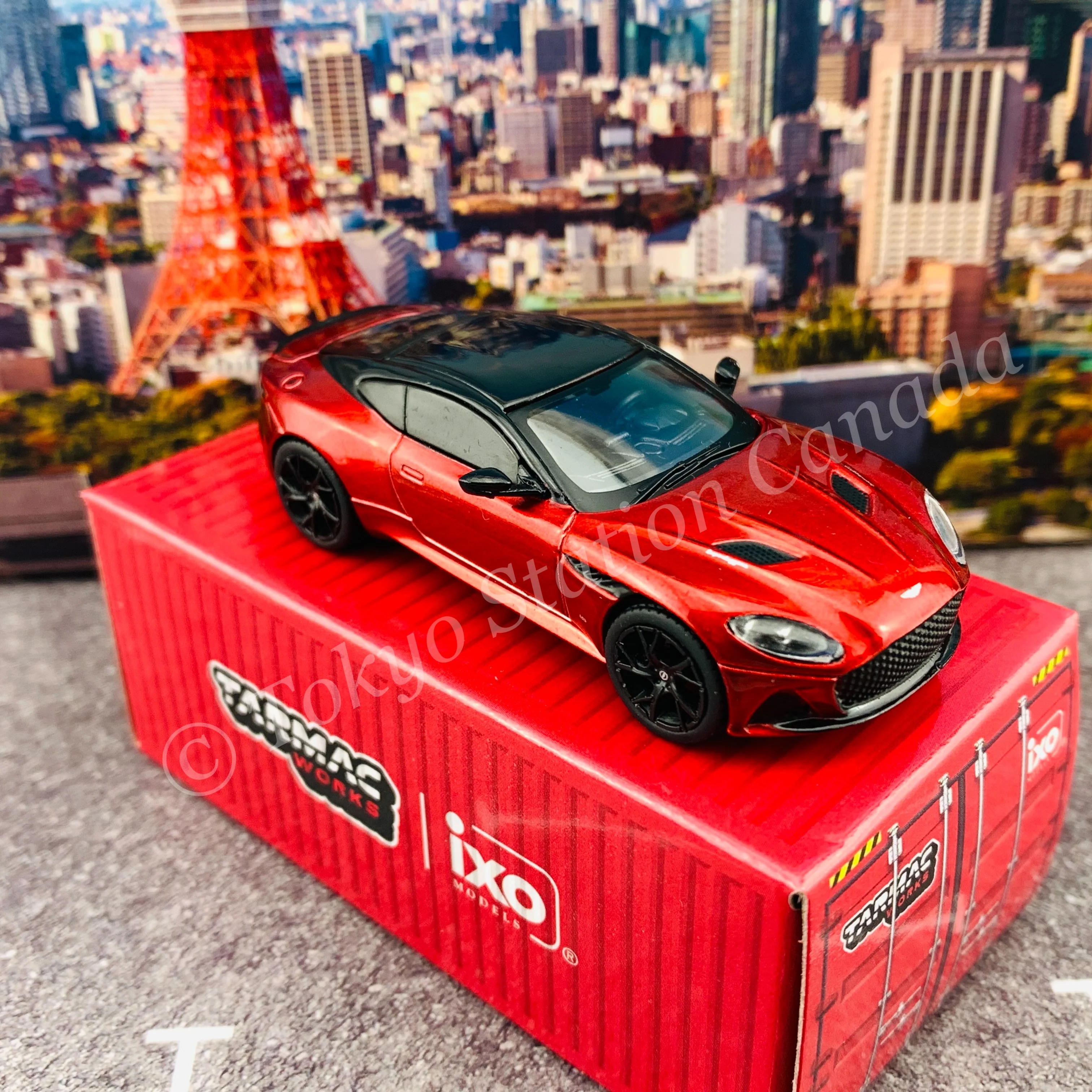Tarmac Works 1/64 Global64 Aston Martin DBS Superleggera Red Metallic T64G-004-RE - Image 6