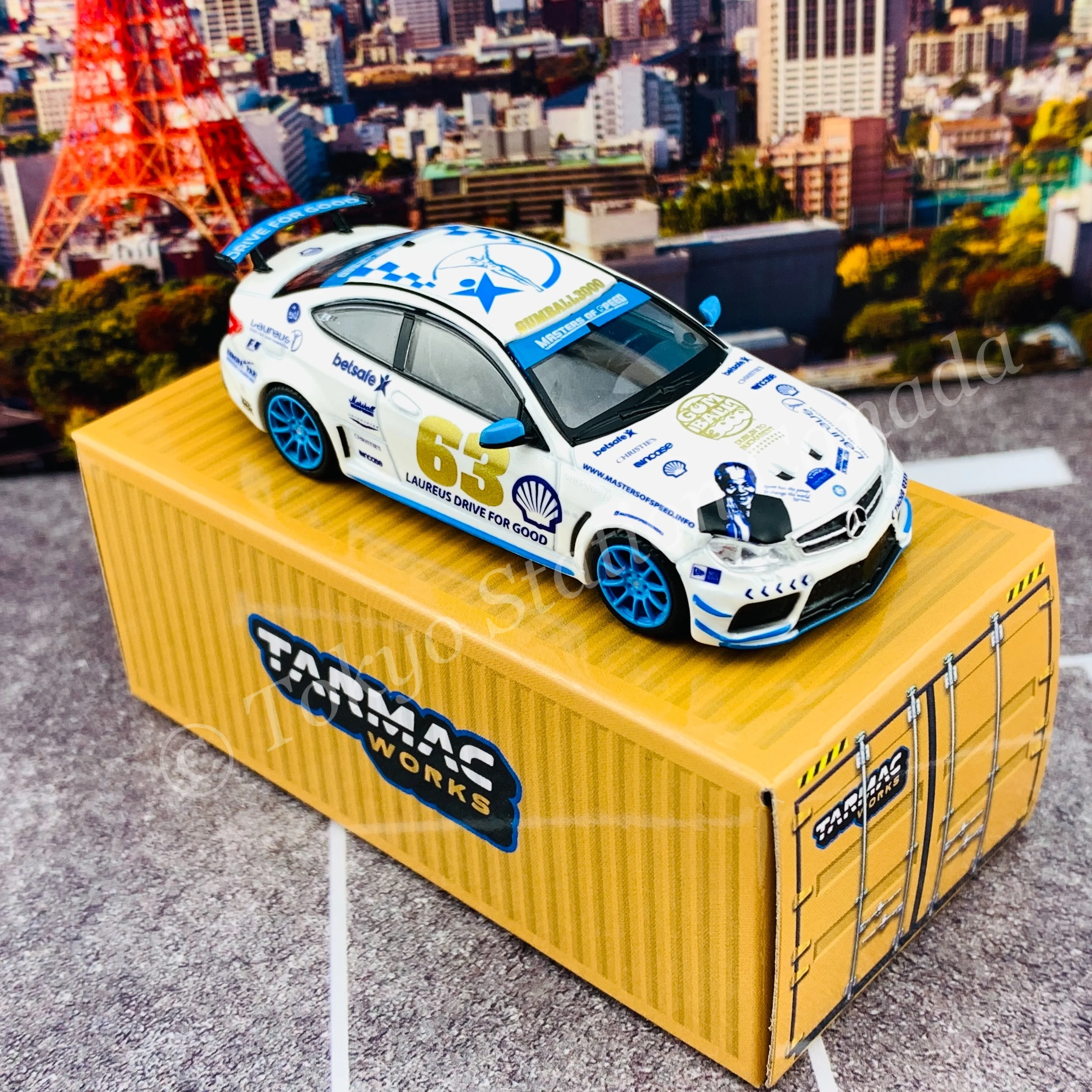 Tarmac Works 1/64 Global64 Mercedes-Benz C63 AMG Black Series GUMBALL 3000 2016 T64G-009-GB - Image 5