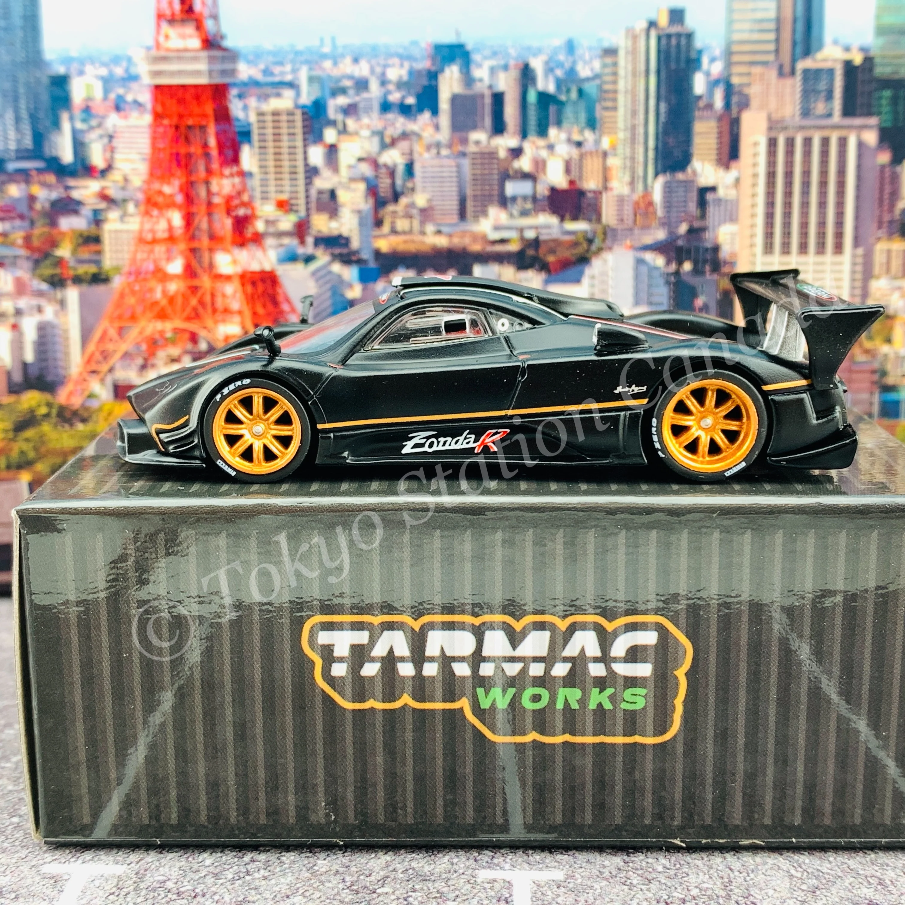Tarmac Works 1/64 Global64 Pagani Zonda R Matt Black T64G-TL015-MB - Image 3