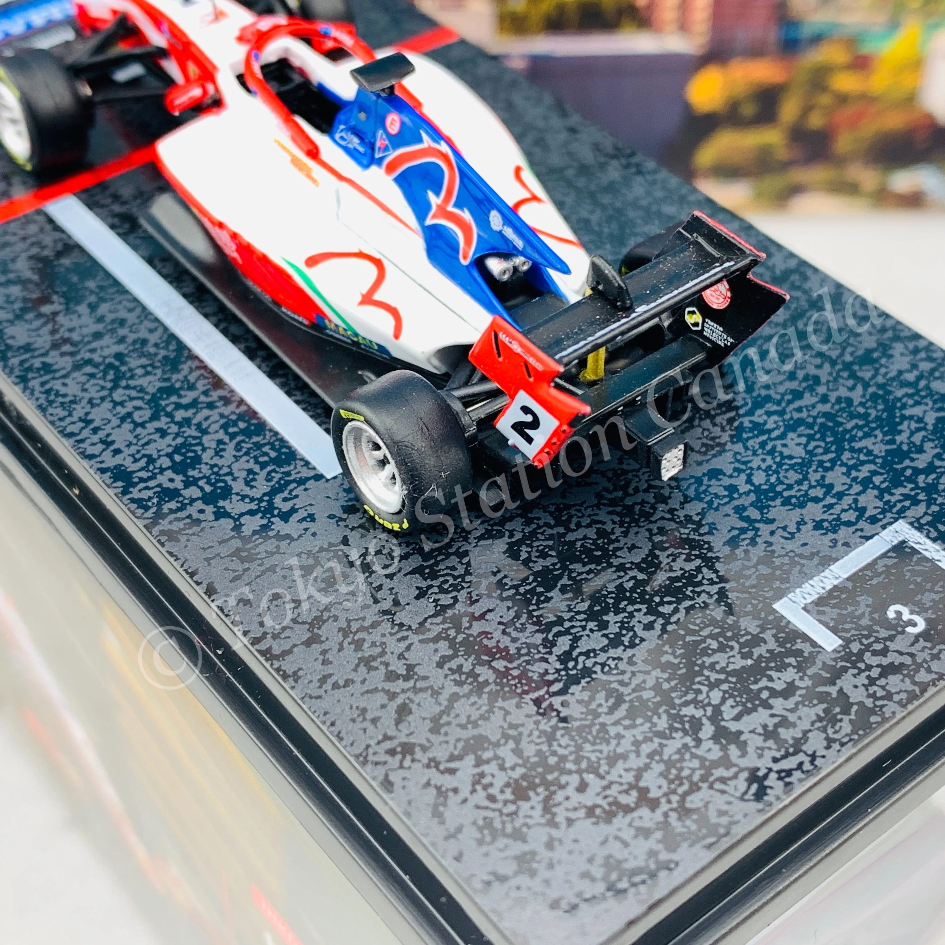 Tarmac Works 1/64 HOBBY64 Dallara Formula 3  Formula 3 Macau Grand Prix FIA F3 World Cup 2019  Marcus Armstrong T64-069-19MGP02 - Image 6