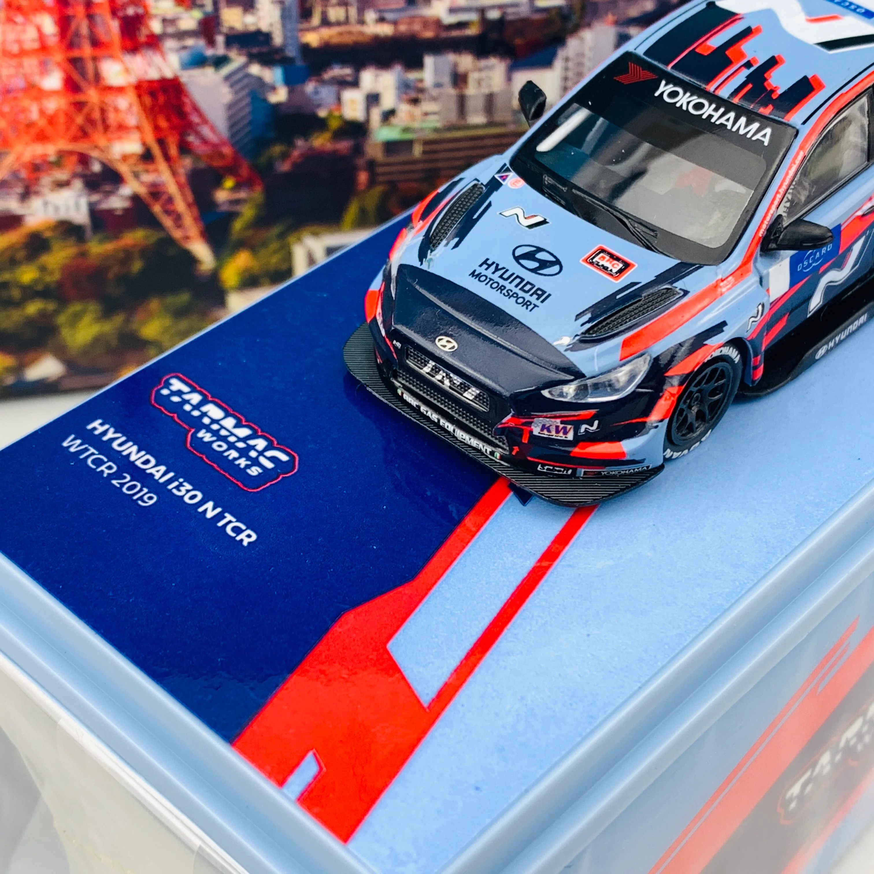 Tarmac Works 1/64 Hobby Collection Hyundai i30N TCR WTCR 2019 with Decal No. 1 Tarquini & No.5 Michelisz *** Limited to 1248pcs *** T64-031-19WTCR01 - Image 3
