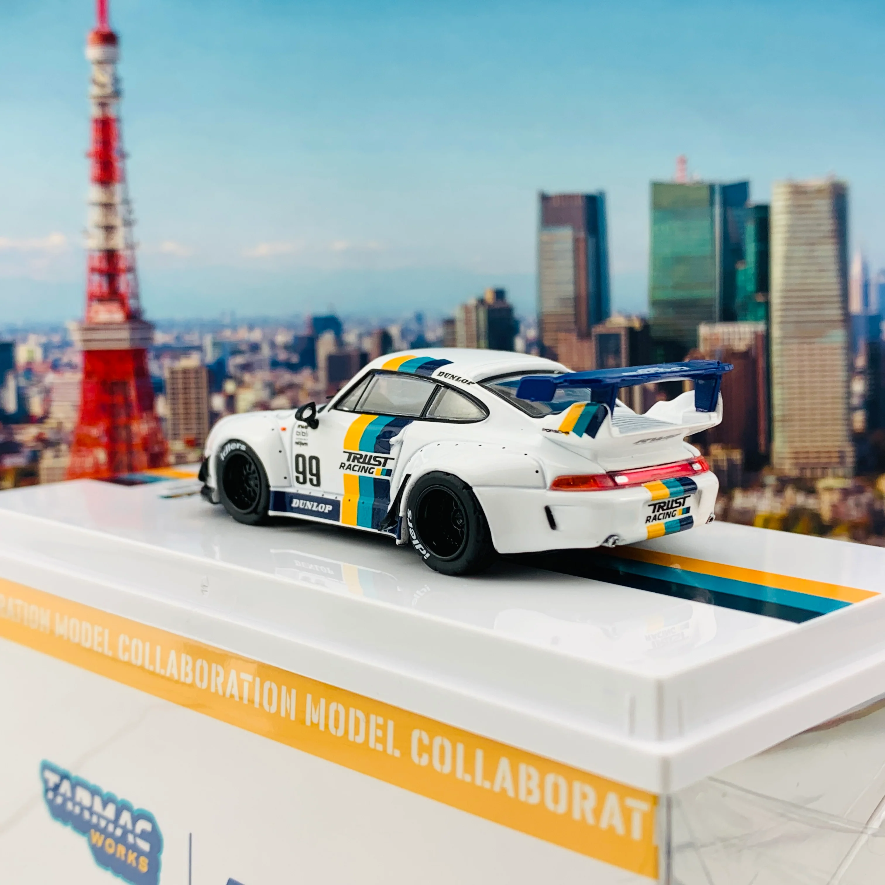 Tarmac Works 1/64 Hobby Collection RWB 993 Greddy T64-017-GDY - Image 5