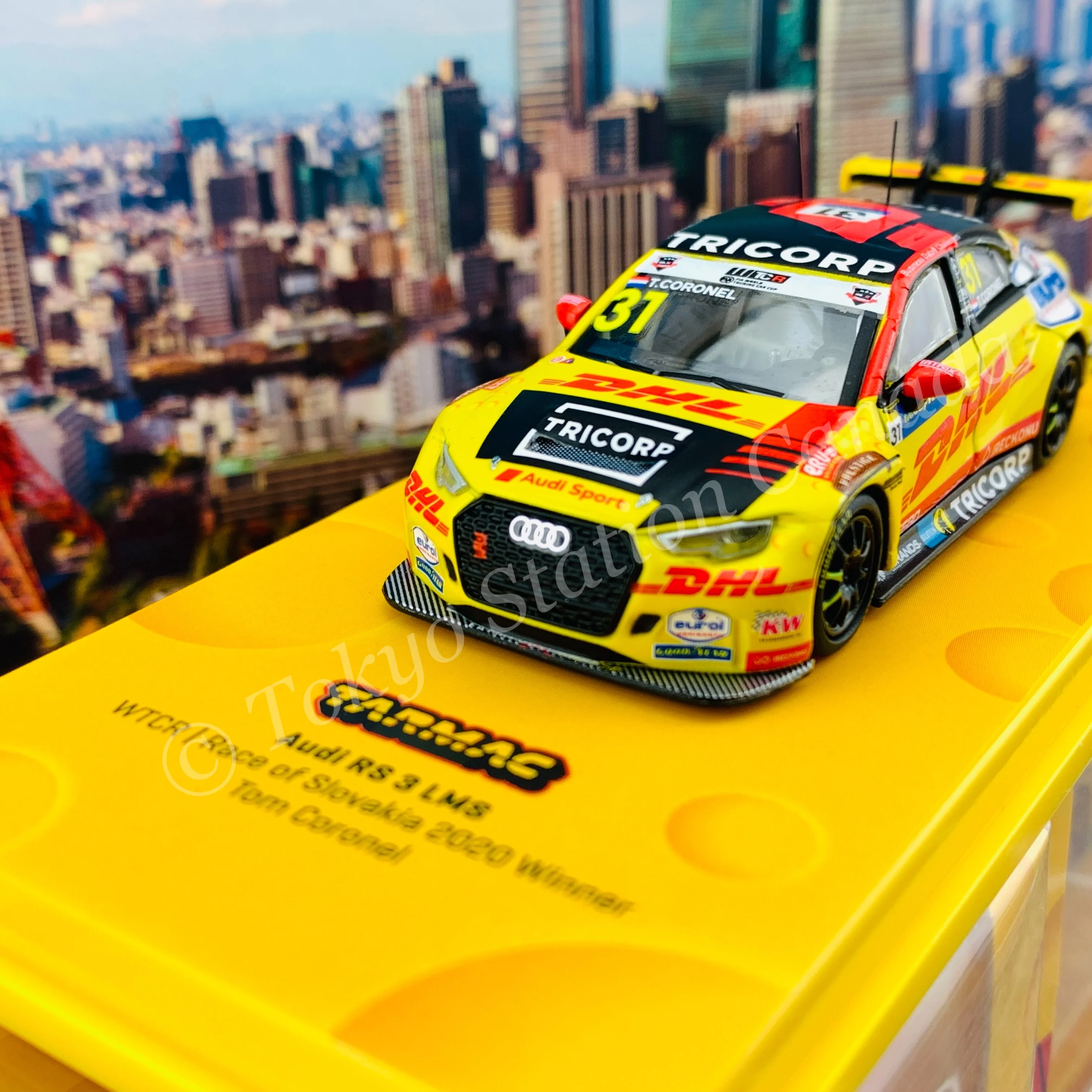 Tarmac Works 1/64 HOBBY64 Audi RS 3 LMS WTCR Race of Slovakia 2020 Winner Tom Coronel T64-013-20WTCR31 - Image 2