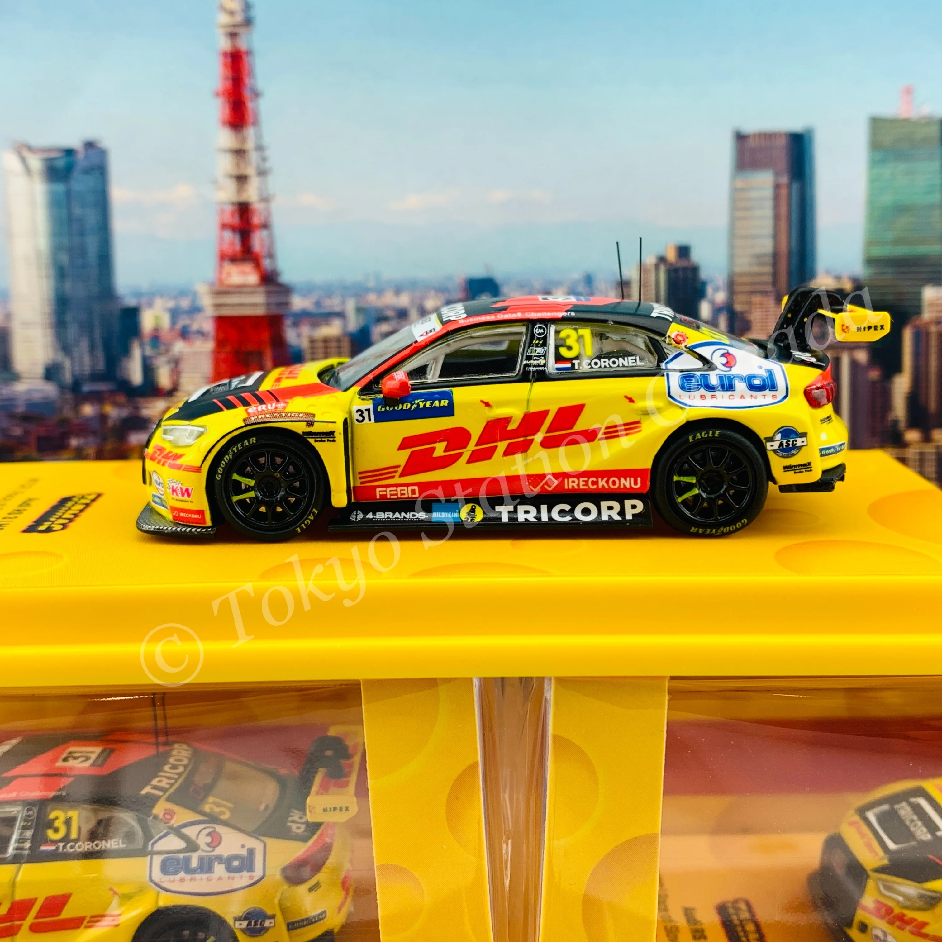 Tarmac Works 1/64 HOBBY64 Audi RS 3 LMS WTCR Race of Slovakia 2020 Winner Tom Coronel T64-013-20WTCR31 - Image 3