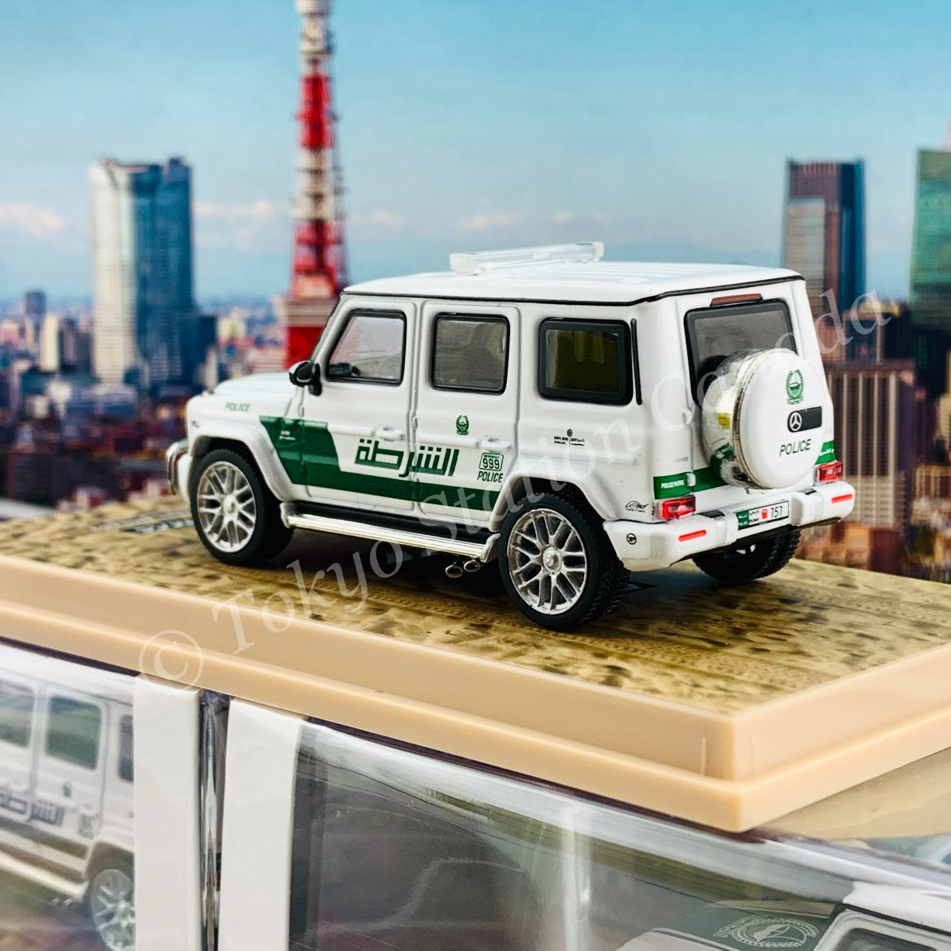 Tarmac Works 1/64 Hobby64 Mercedes-AMG G63 Dubai police T64-040-DU - Image 4