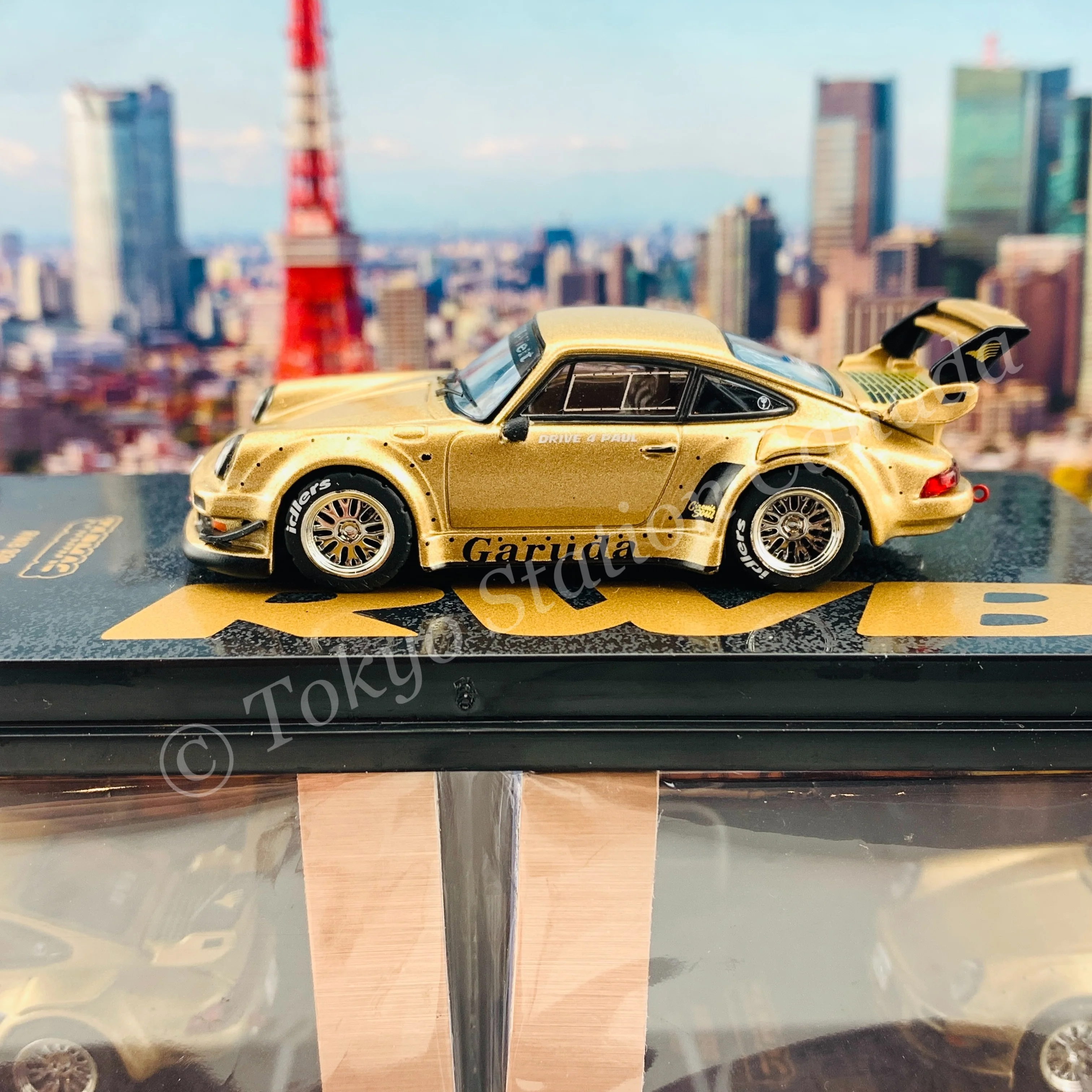 TARMAC WORKS 1/64 HOBBY64 RWB 930 Garuda Street version with silver rims T64-015-GA - Image 2