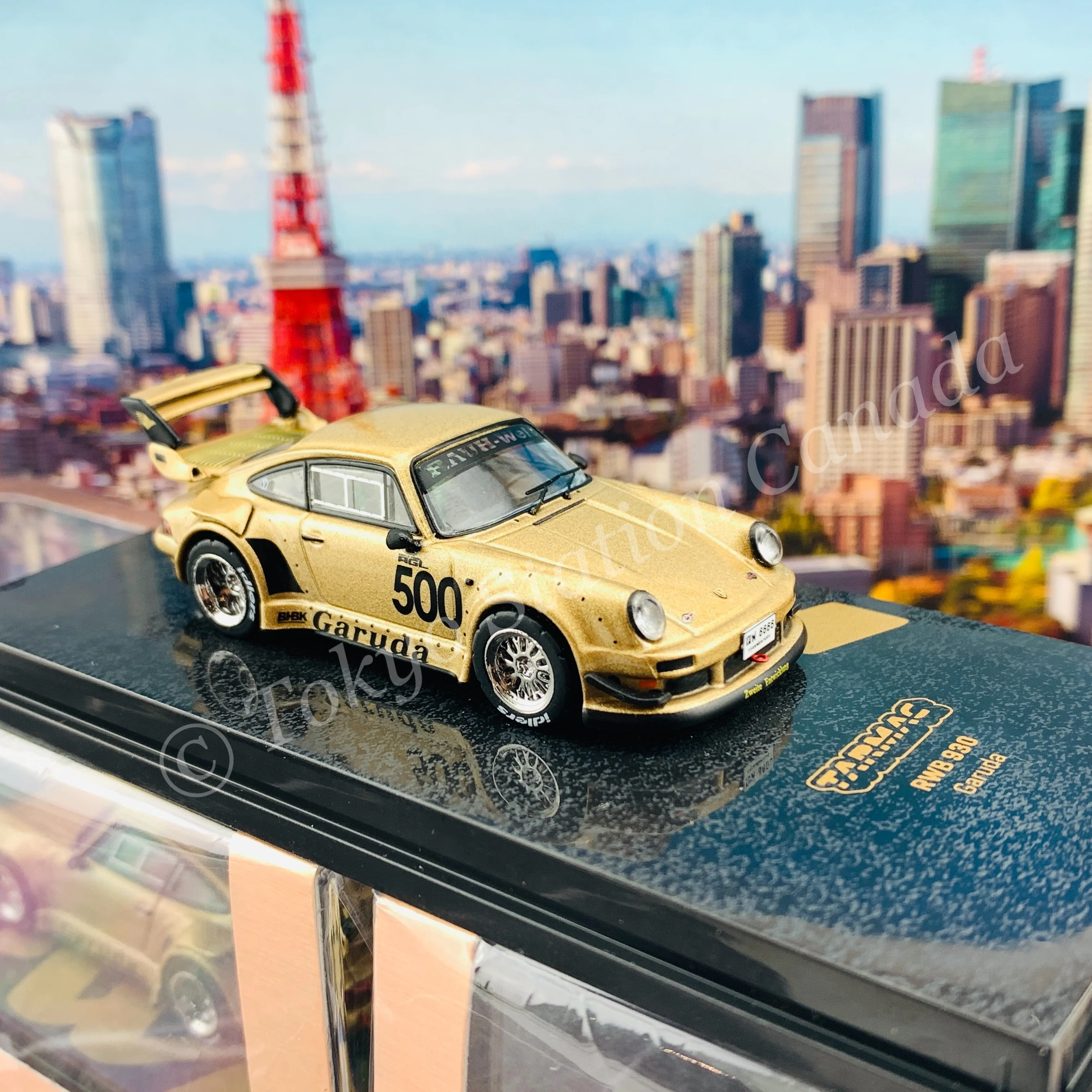TARMAC WORKS 1/64 HOBBY64 RWB 930 Garuda Street version with silver rims T64-015-GA - Image 4