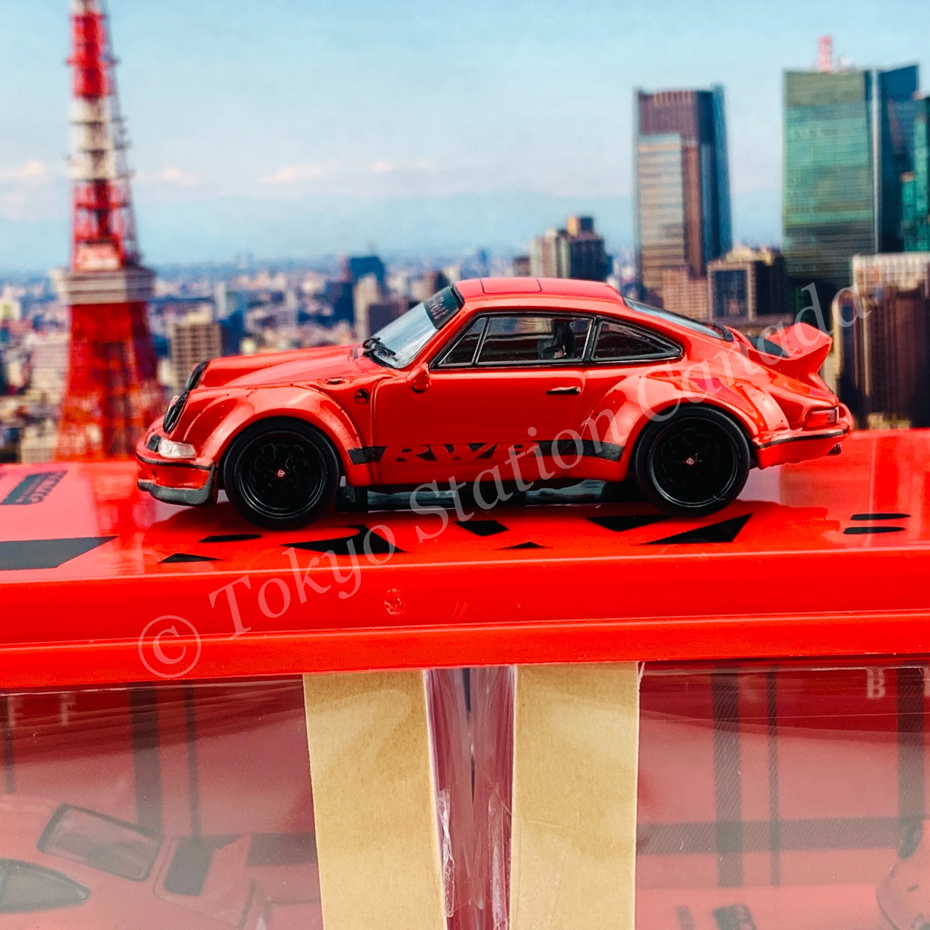 Tarmac Works 1/64 HOBBY64 RWB Backdate Red T64-046-RE - Image 3