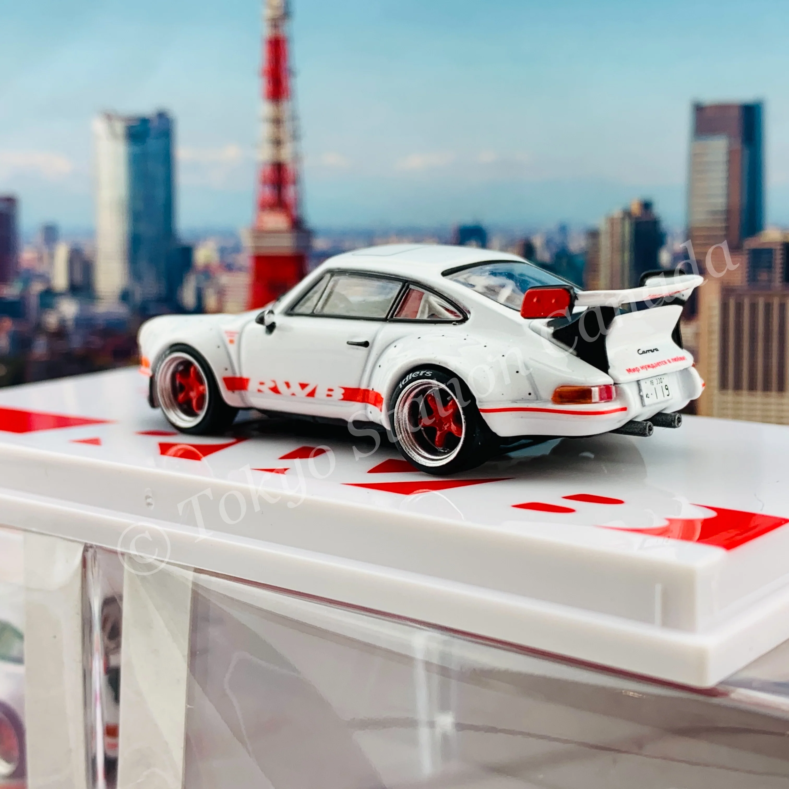 Tarmac Works 1/64 HOBBY64 RWB Backdate White T64-046-WH - Image 4