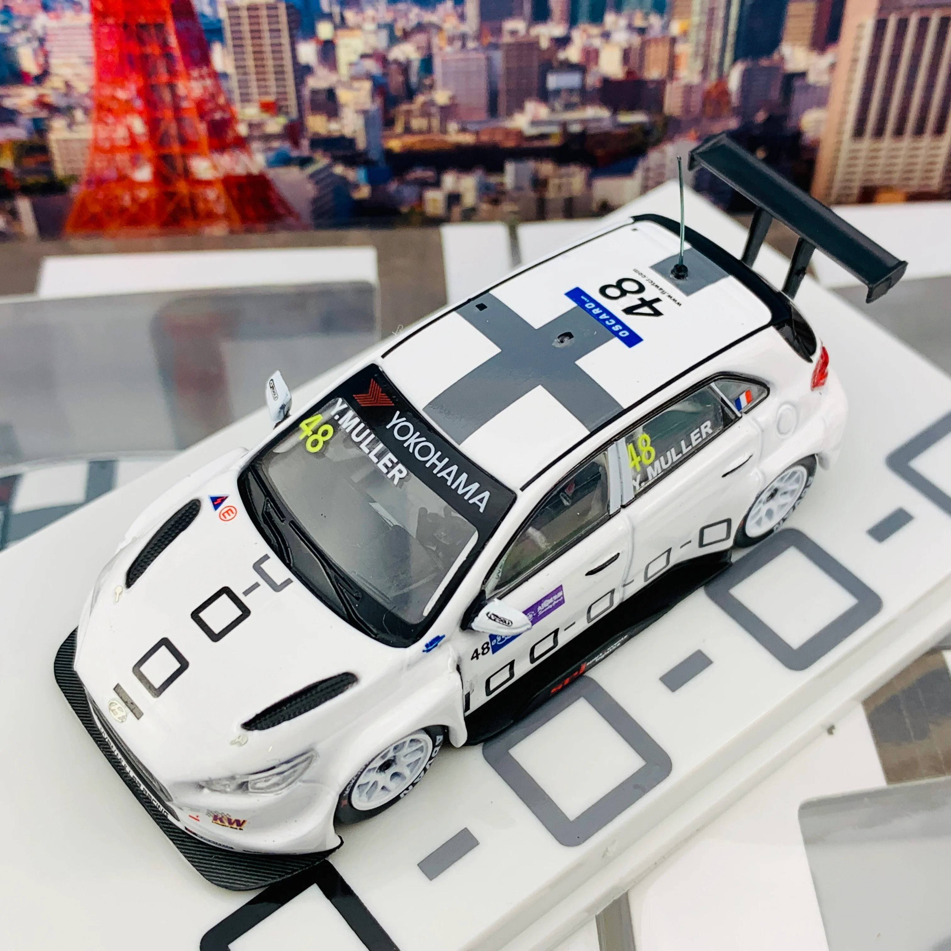 Tarmac Works 1/64 Hyundai i30 N TCR WTCR Race of Macau 2018 T64-031-18WTCR48 - Image 4