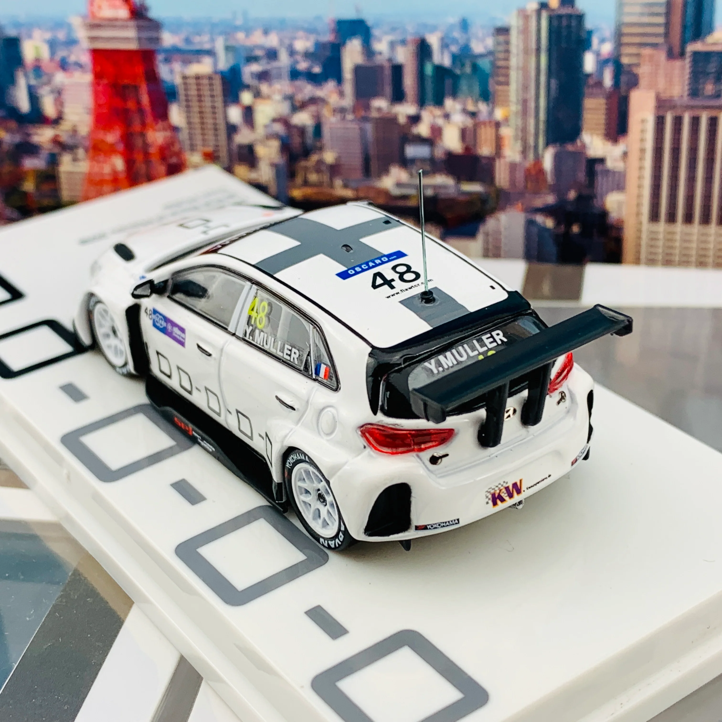 Tarmac Works 1/64 Hyundai i30 N TCR WTCR Race of Macau 2018 T64-031-18WTCR48 - Image 6