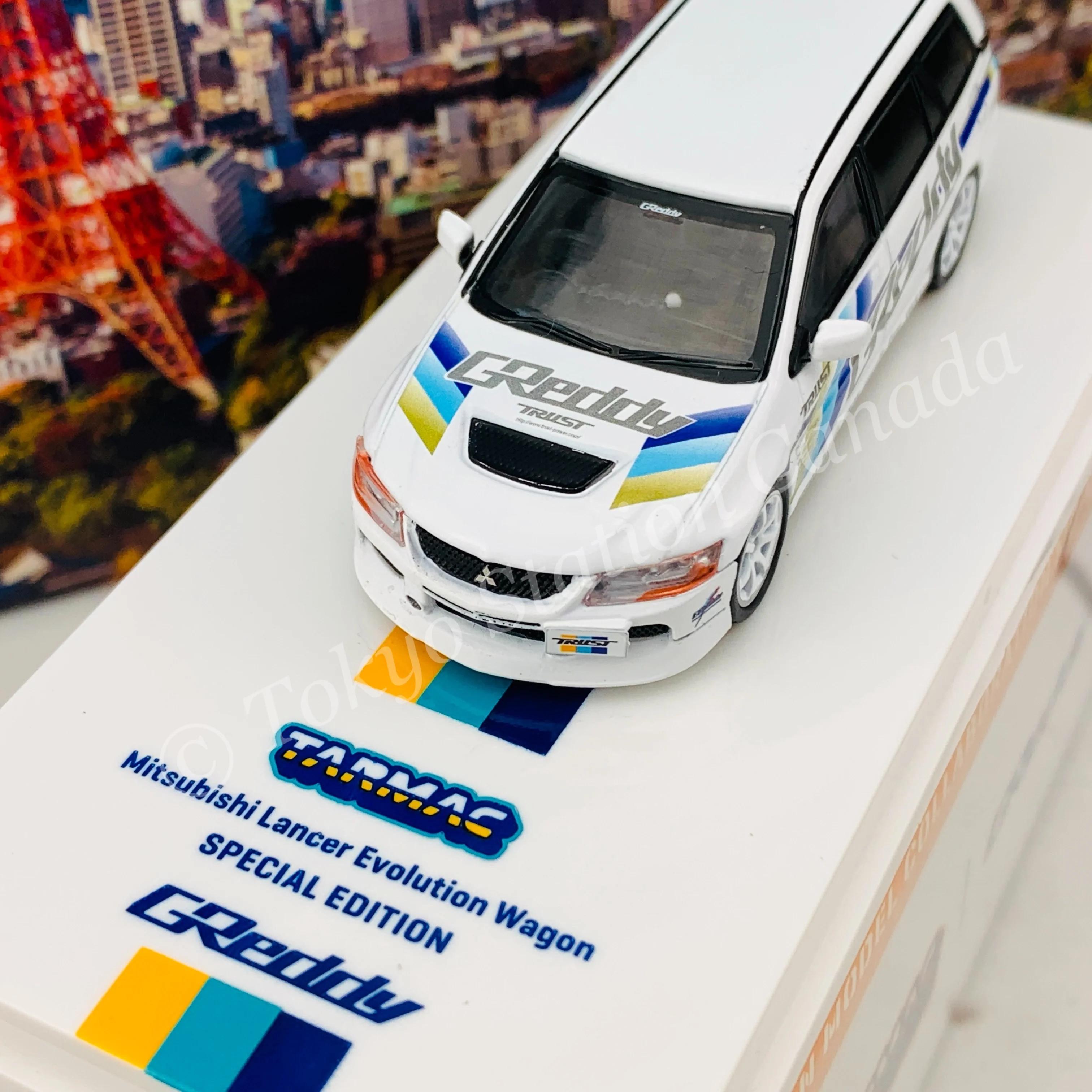 Tarmac Works 1/64 Mitsubishi Lancer Evolution Wagon GReddy "2021 Tokyo Auto Salon Special" T64-042-GDY - Image 3