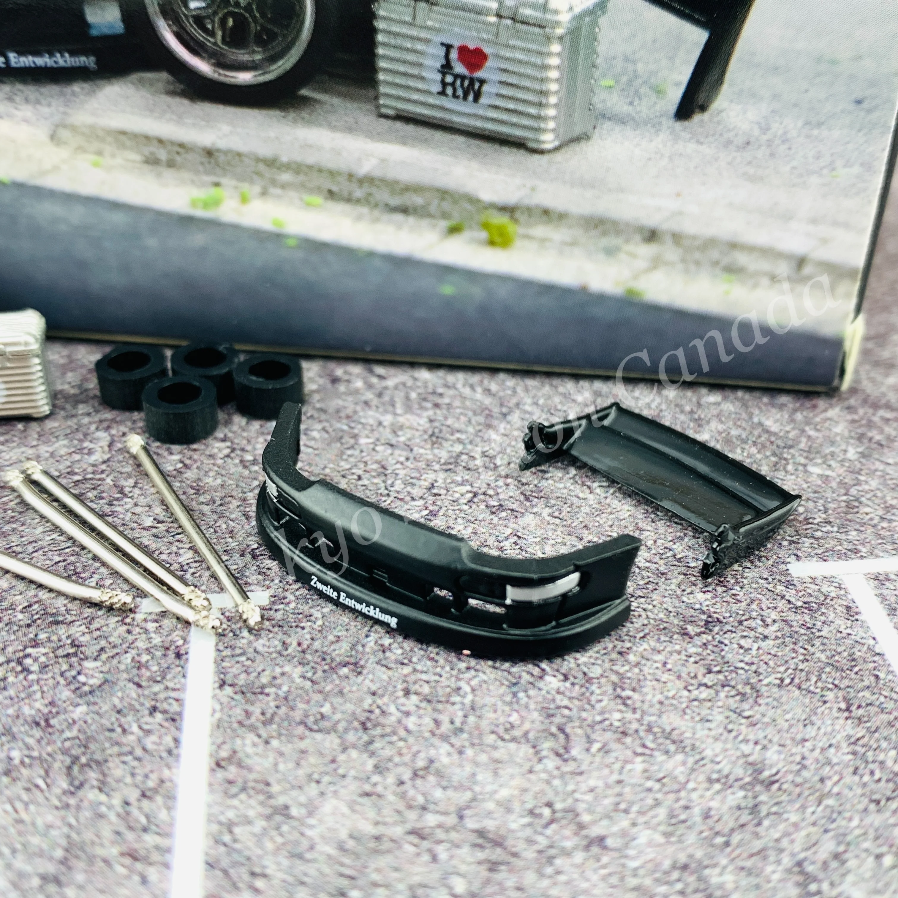 Tarmac Works 1/64 PARTS64 AL13 Wheels DC 003 - Designed for RWB Models Chrome / Gun metal  T64W-005-CH - Image 3