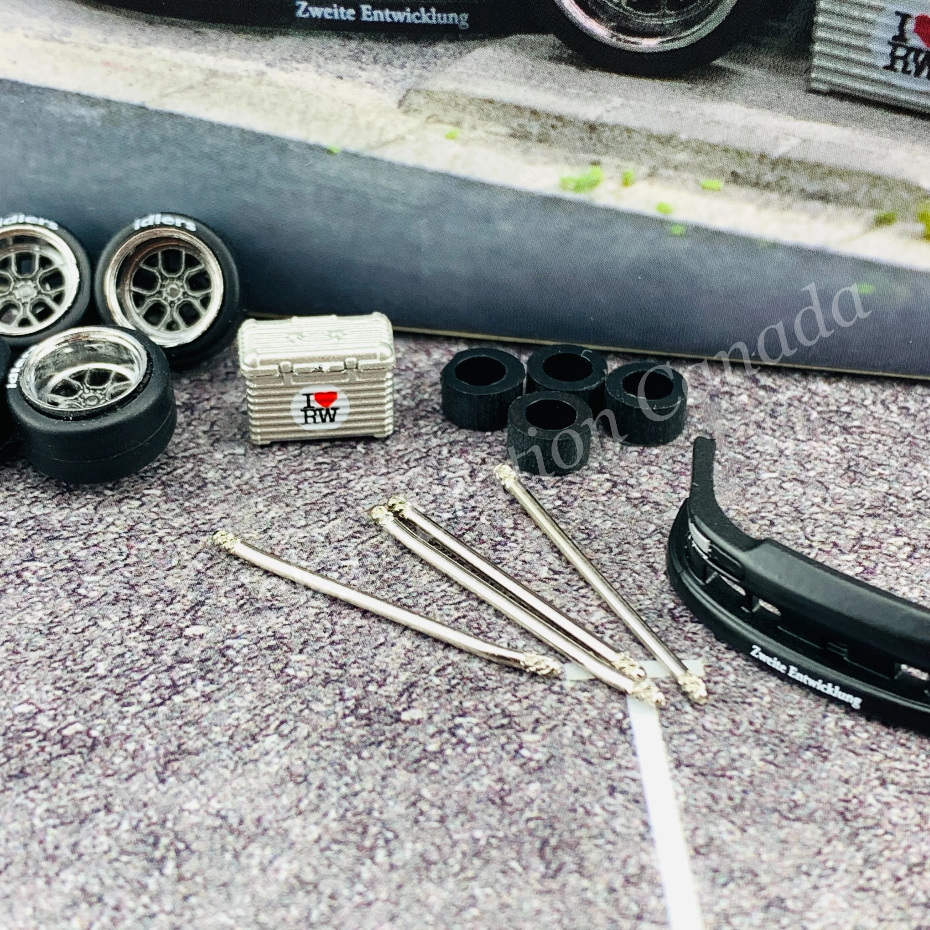 Tarmac Works 1/64 PARTS64 AL13 Wheels DC 003 - Designed for RWB Models Chrome / Gun metal  T64W-005-CH - Image 4