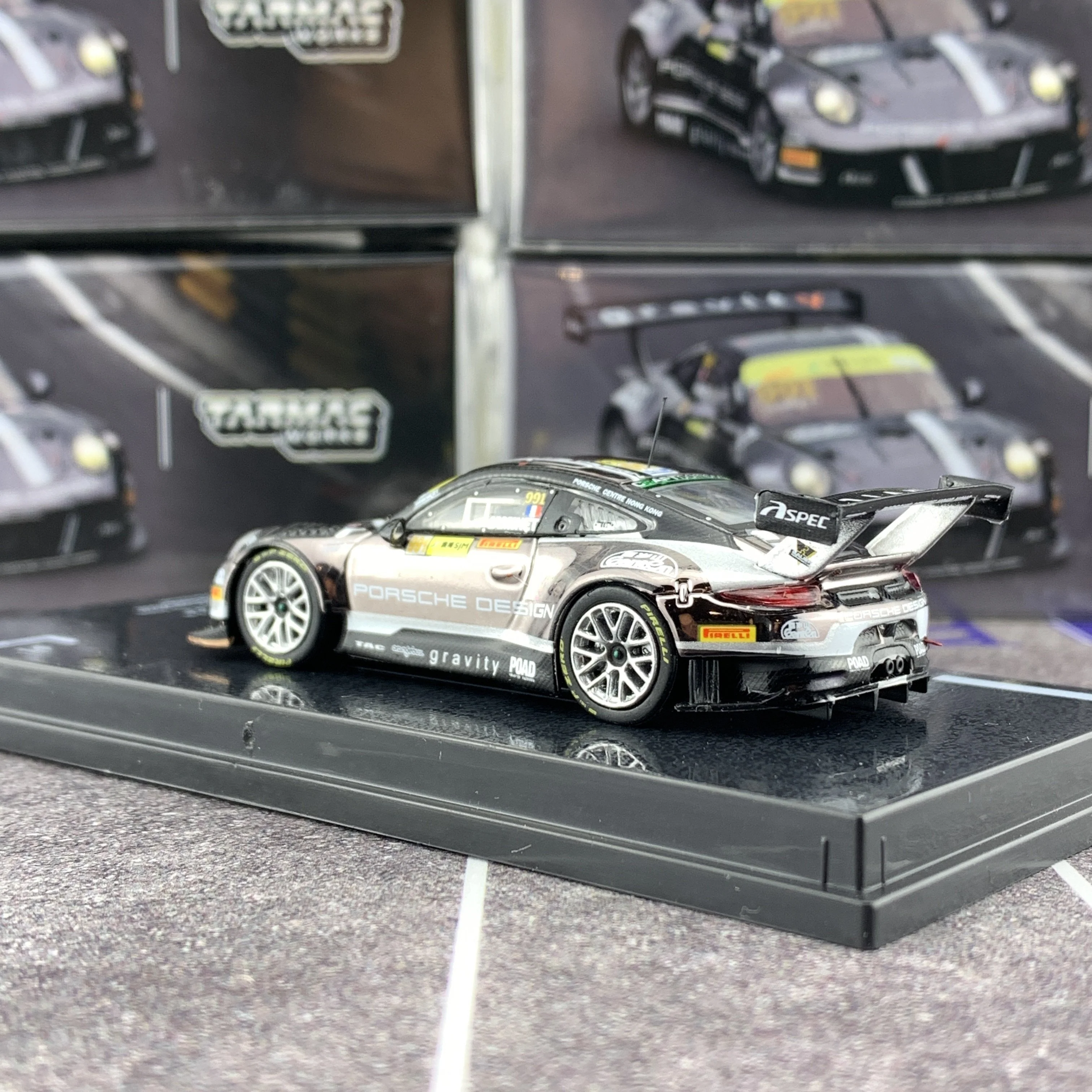 Tarmac Works 1/64 Porsche 911 GT3 R Macau GT Cup - FIA GT World Cup 2018  Mathieu Jaminet T64-032-18MGP991 - Image 4