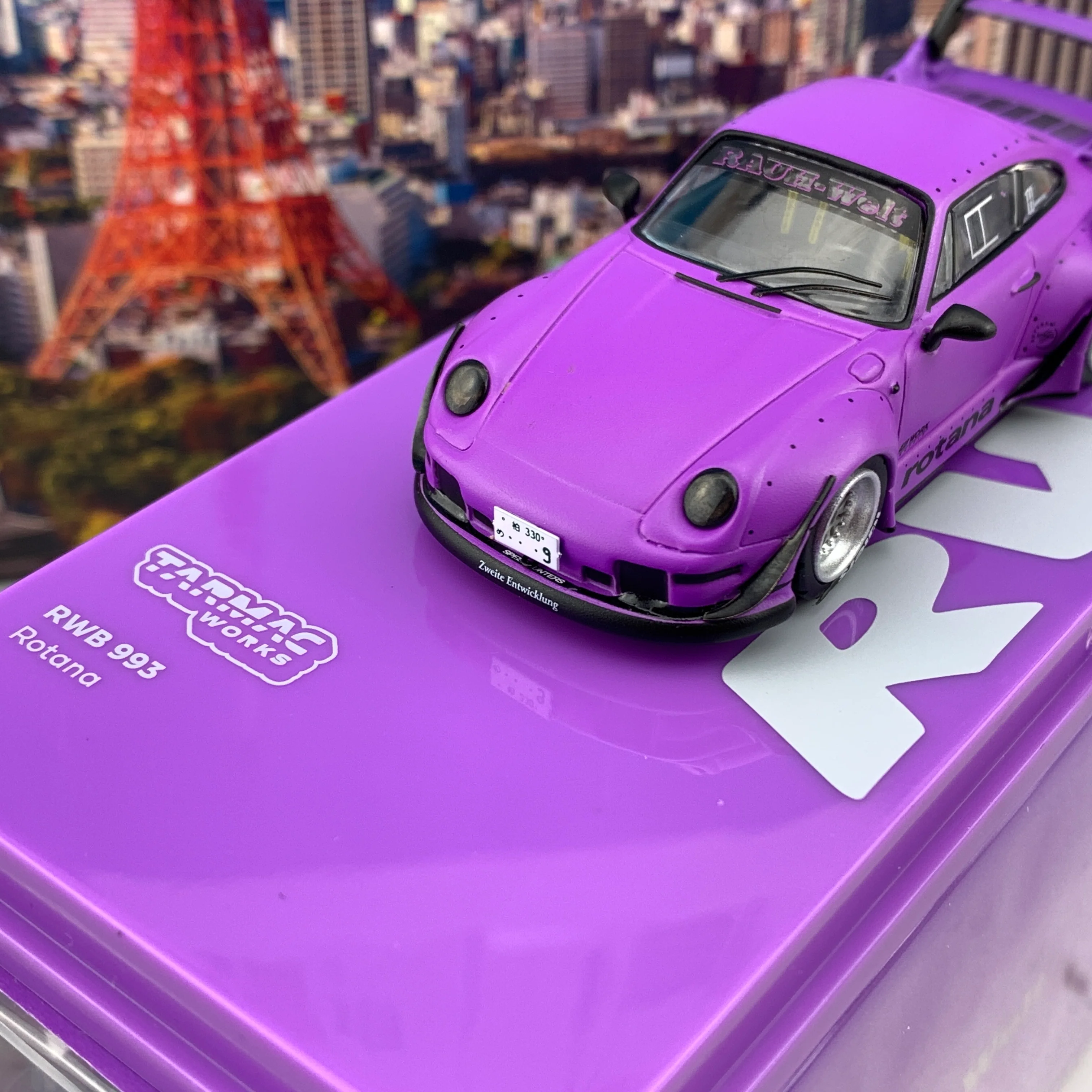 Tarmac Works 1/64 RWB 993 Rotana T64-017-RO - Image 3